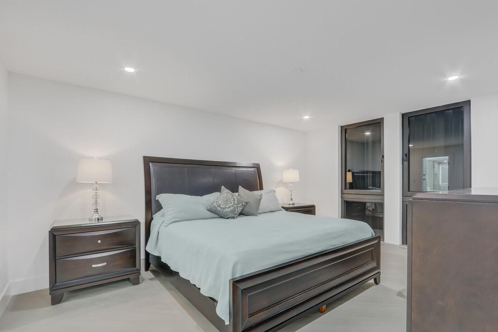 5380 N Ocean Drive 17e, Singer Island, FL 33404 — photo 18 of 64