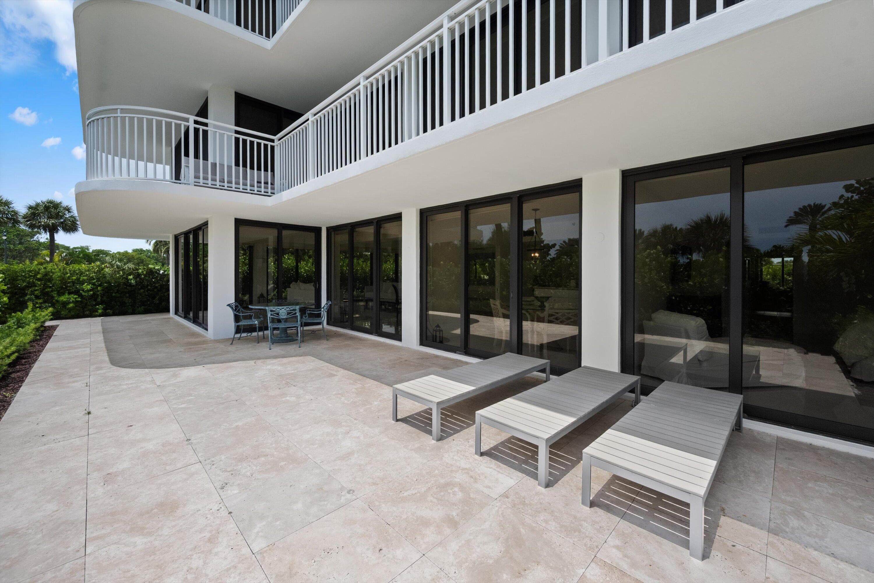2580 S Ocean Boulevard 1a1, Palm Beach, FL 33480 — photo 27 of 39