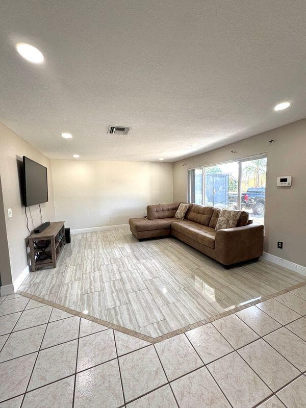 1707 E Ironwood Ct Court E, Oldsmar, FL 34677 — photo 8 of 24