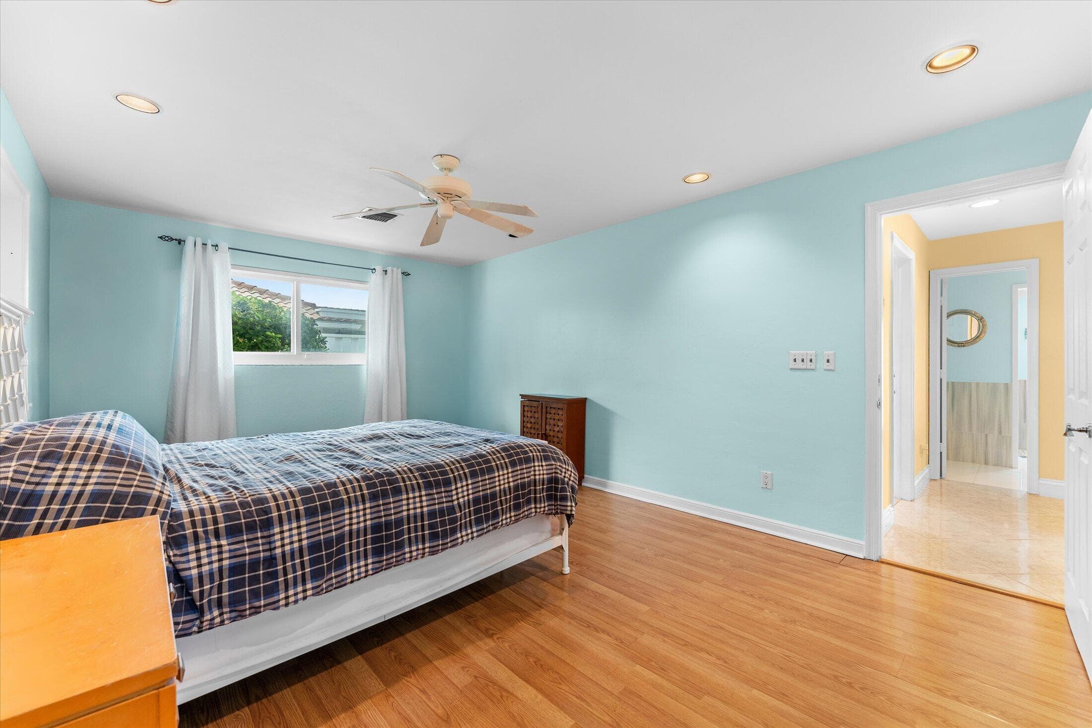 2141 NE 29th Street, Lighthouse Point, FL 33064 — photo 35 of 53