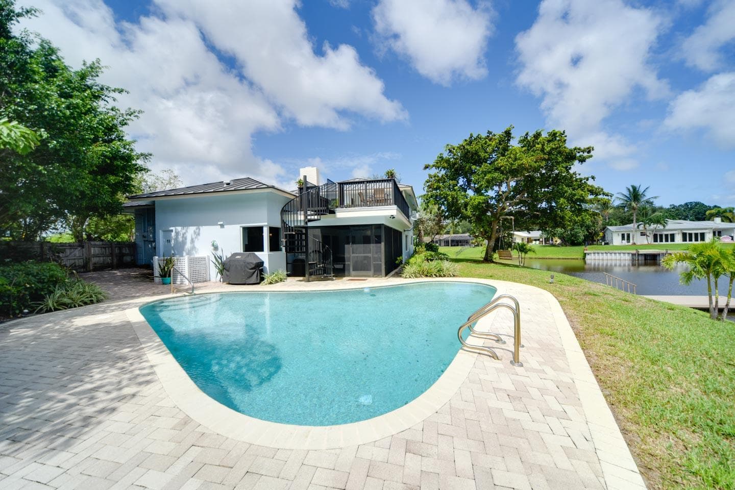 110 SW 11th Avenue, Boca Raton, FL 33486 — photo 32 of 35