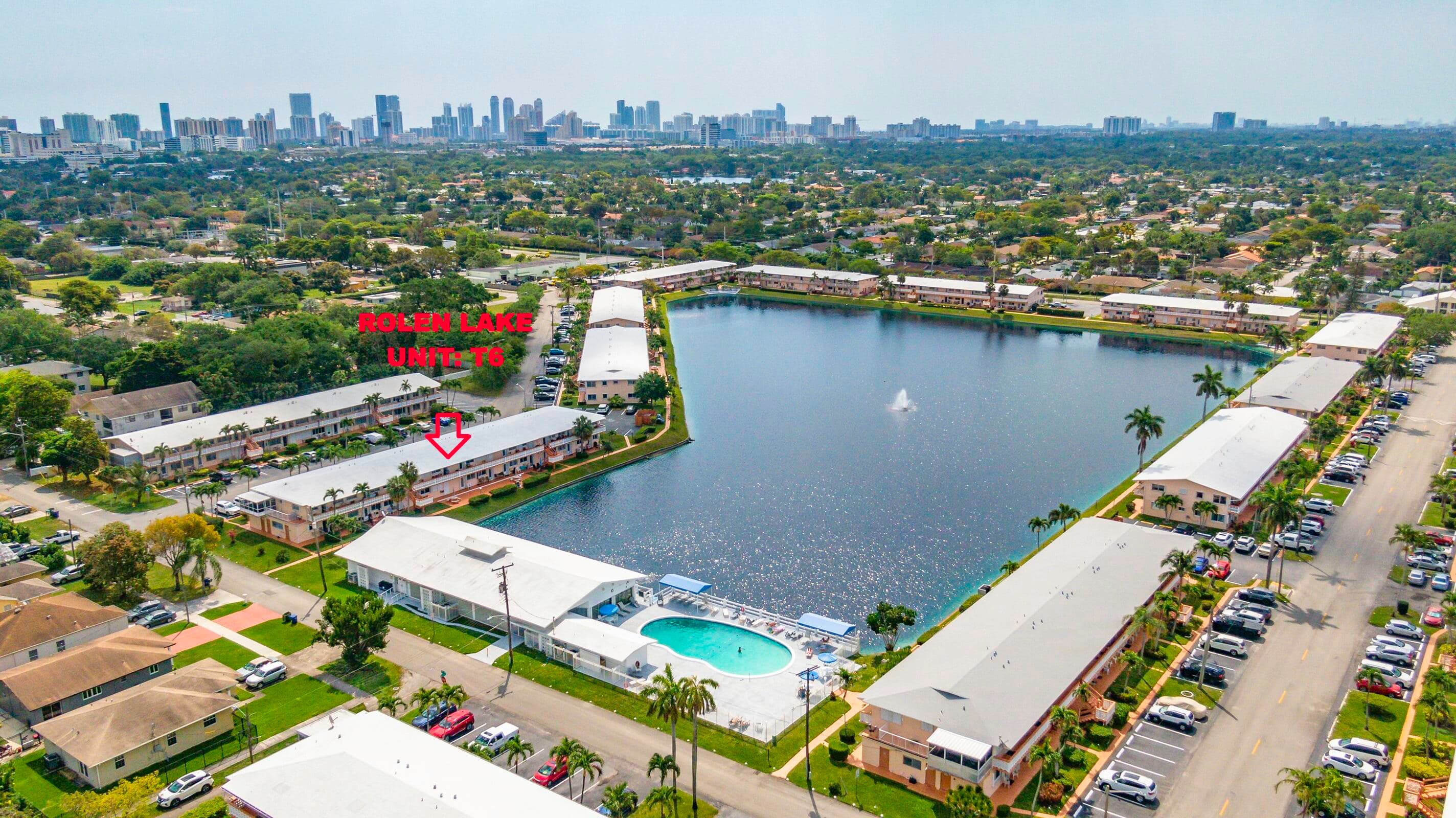800 SW 10th Terrace T-6, Hallandale Beach, FL 33009 — photo