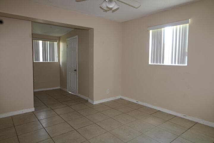 1561 W 11th Street, Riviera Beach, FL 33404 — photo 12 of 23