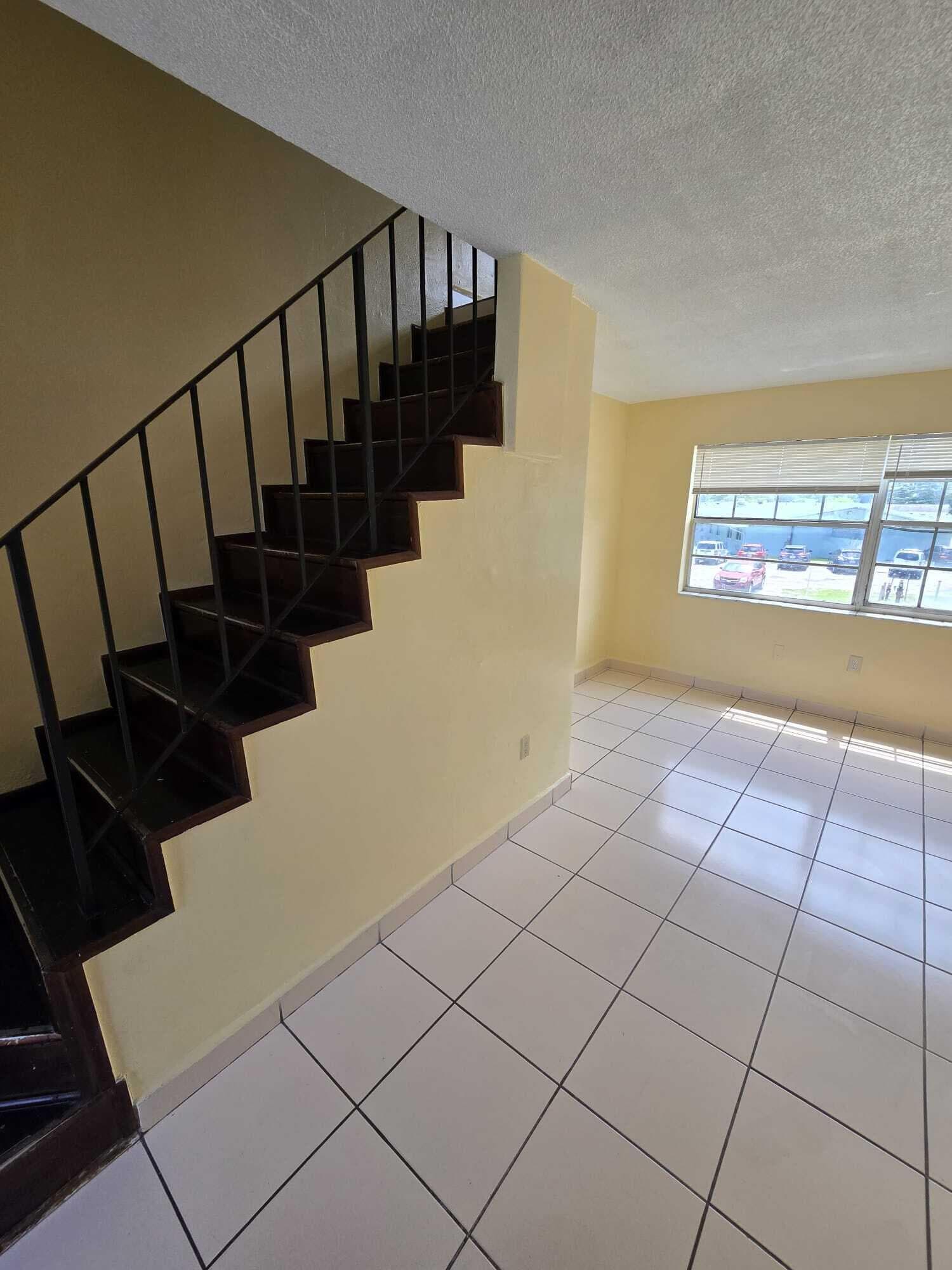 13695 NE 3rd Court C05, North Miami, FL 33161 — photo 9 of 15