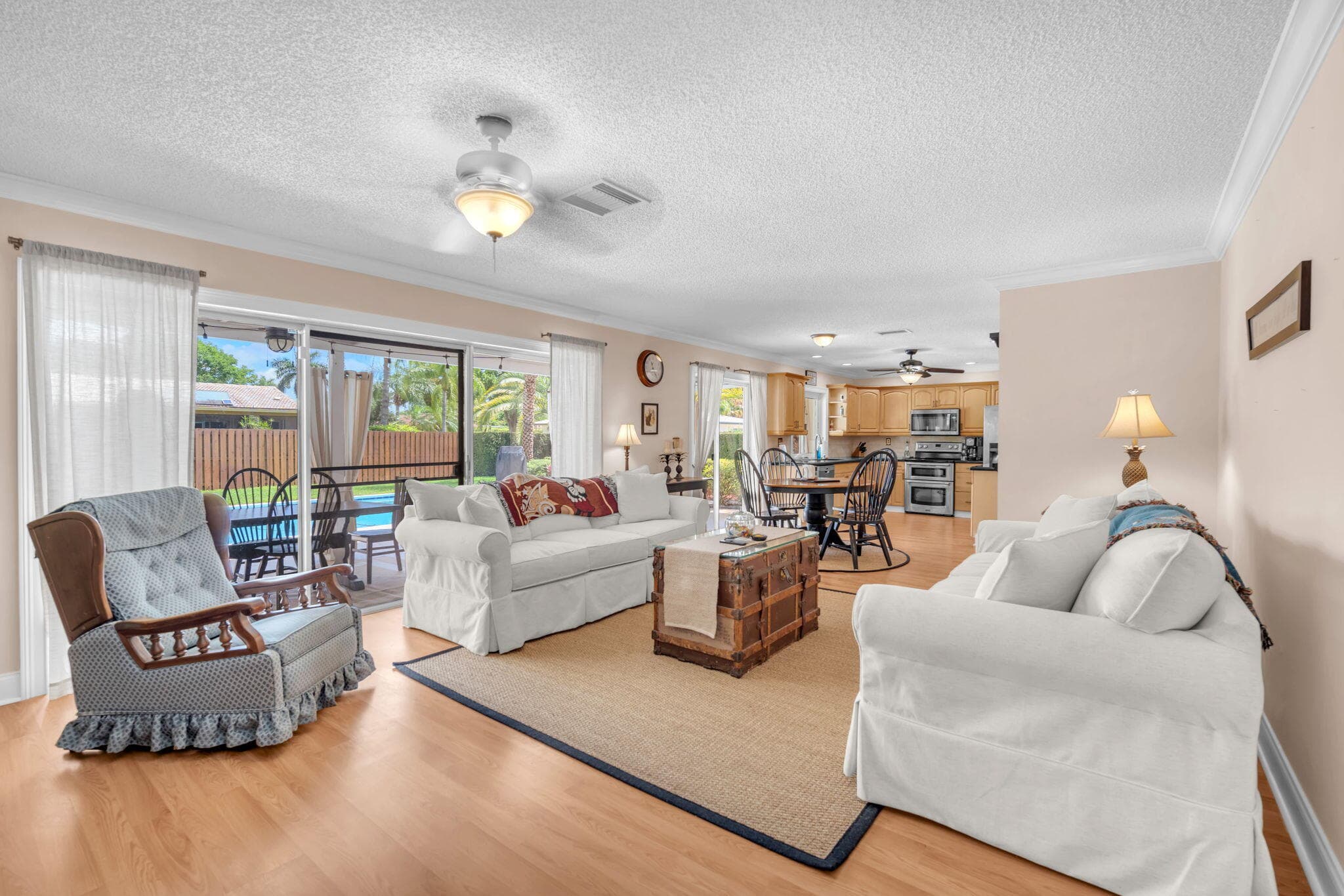 8235 NW 5th Street, Coral Springs, FL 33071 — photo 16 of 36