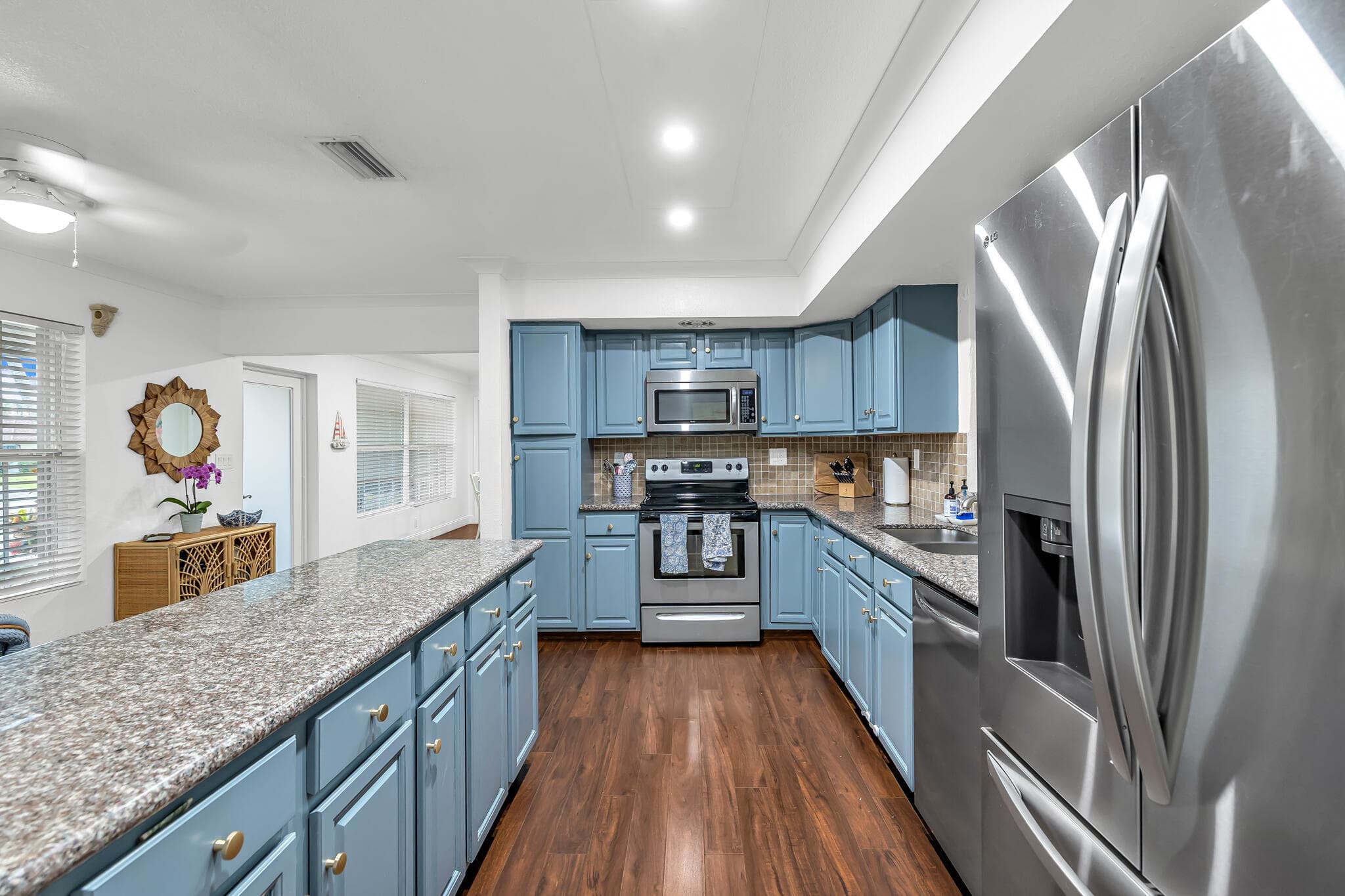 2010 NE 32nd Street, Lighthouse Point, FL 33064 — photo 10 of 21