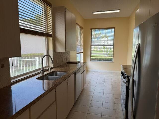 7461 SE Autumn Lane, Hobe Sound, FL 33455 — photo 10 of 35