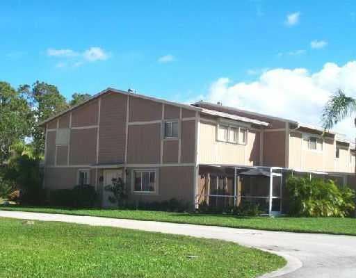 65 Maplecrest Circle, Jupiter, FL 33458 — photo 1 of 31