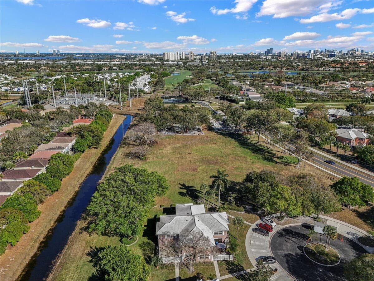 1945 Stratford Way, West Palm Beach, FL 33409 — photo 40 of 43