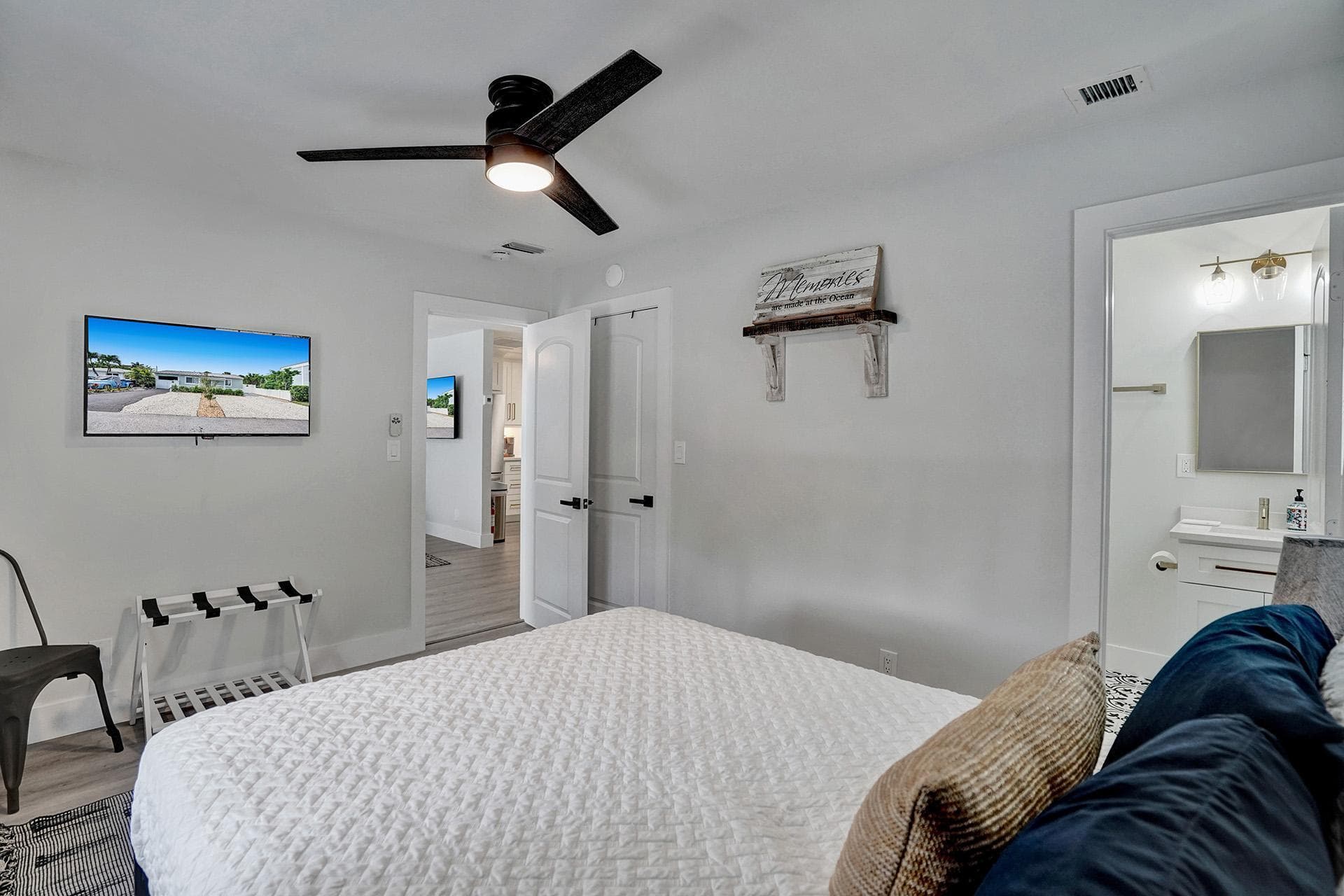1969 NE 5th Street 1-2, Deerfield Beach, FL 33441 — photo 18 of 93