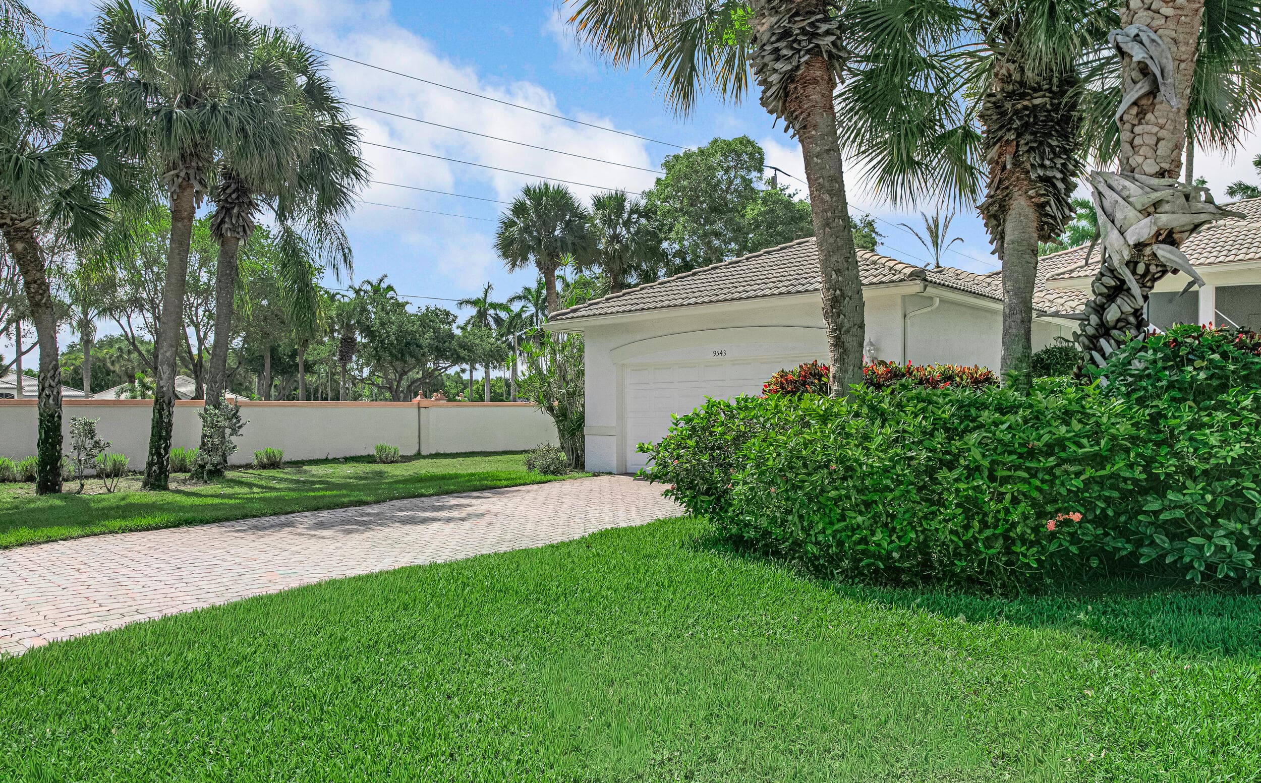 9543 Crescent View Drive N, Boynton Beach, FL 33437 — photo 46 of 75