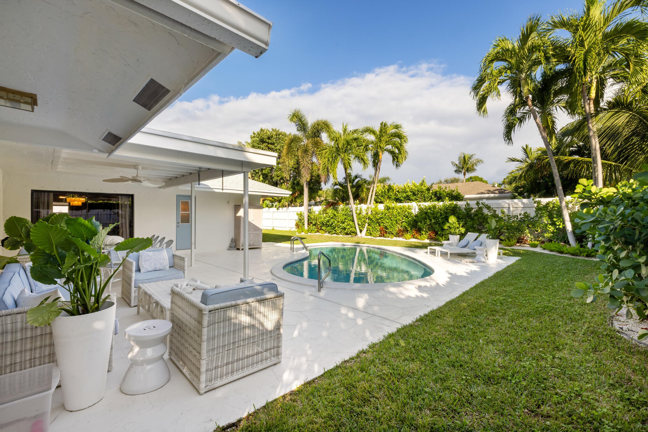 2512 SW 5th Street, Boynton Beach, FL 33435 — photo 24 of 37