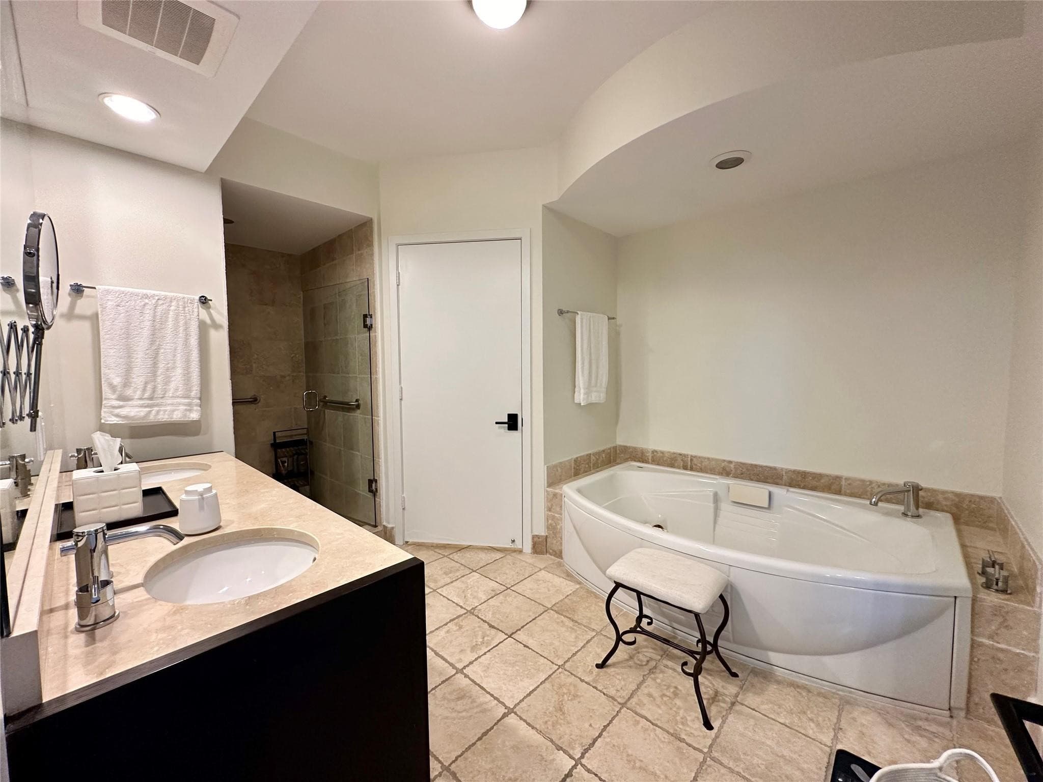 18201 Collins Avenue 1901, Sunny Isles Beach, FL 33160 — photo 47 of 85