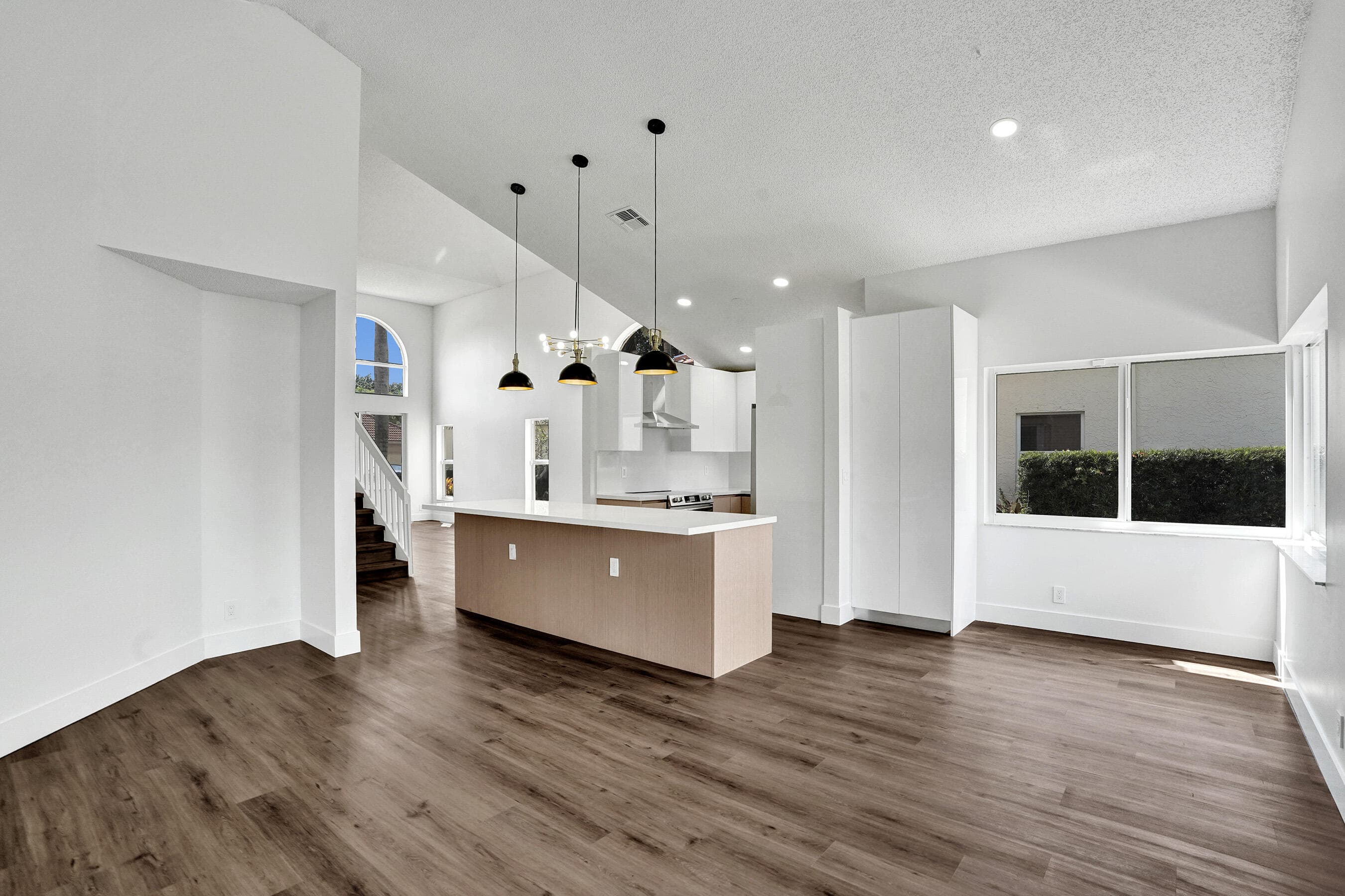 8865 Lake Park Circle S, Davie, FL 33328 — photo 24 of 83