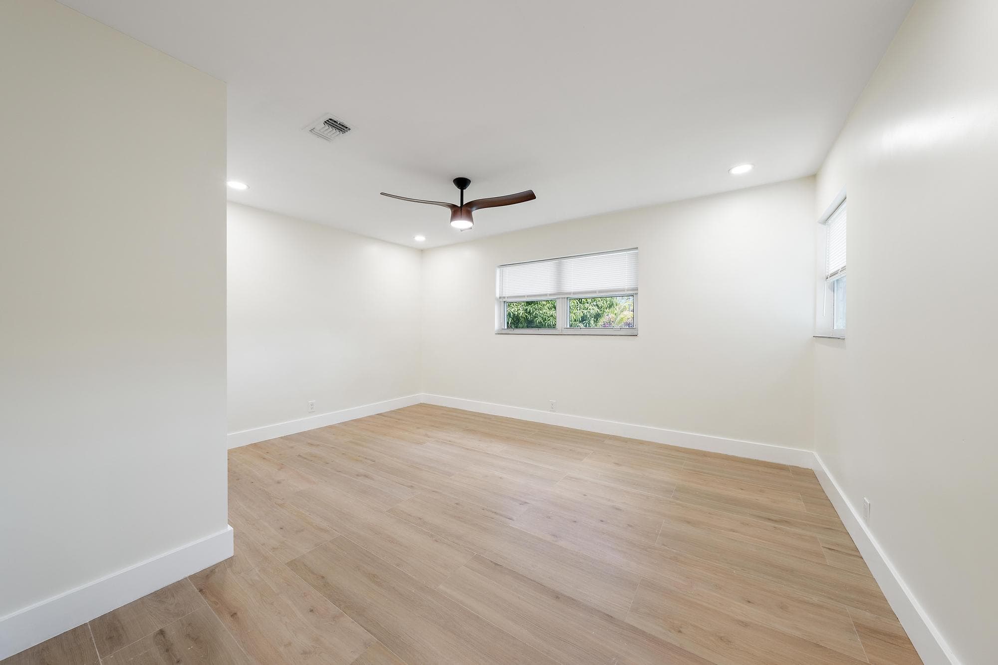 117 SE 22nd Avenue, Boynton Beach, FL 33435 — photo 19 of 27