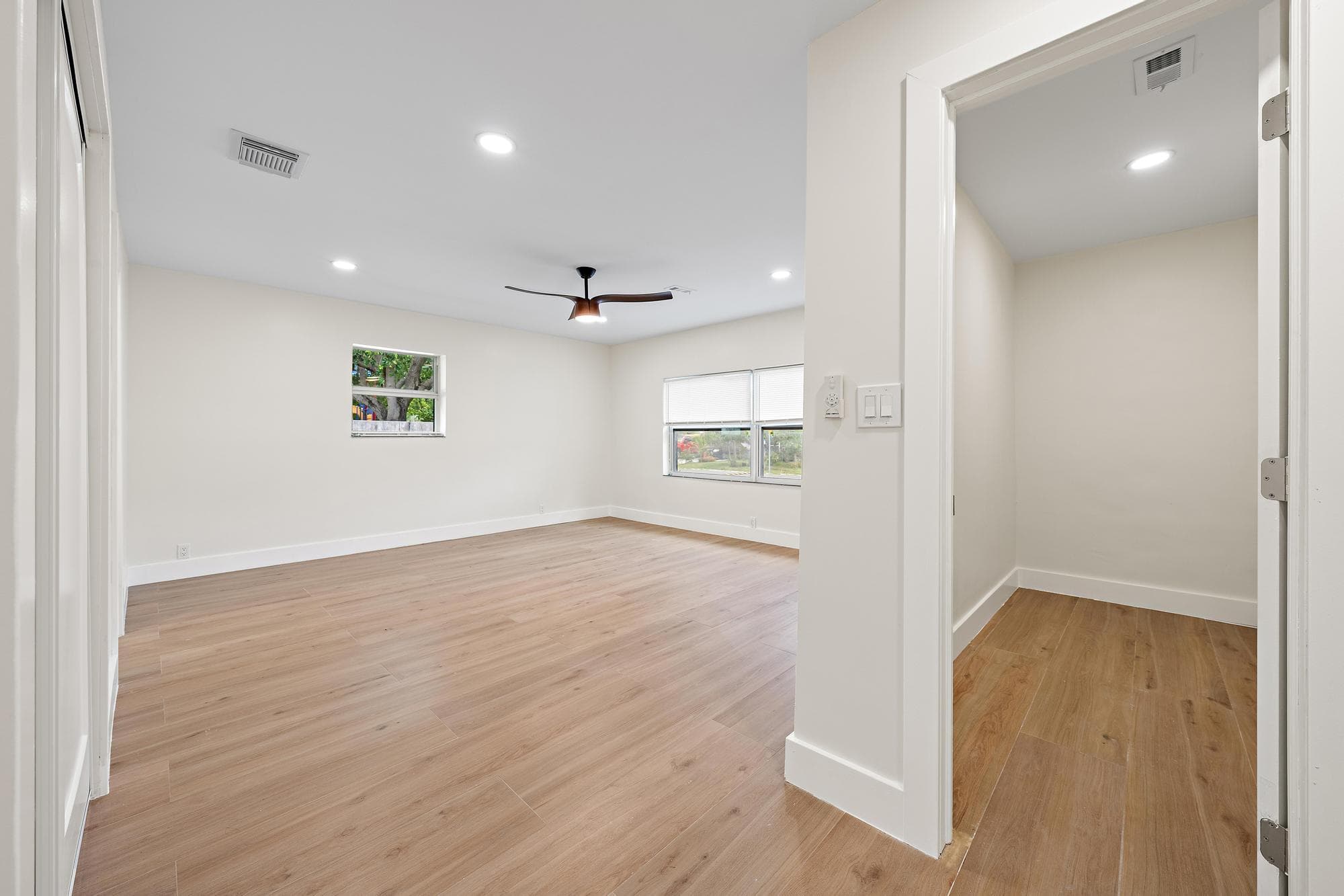 117 SE 22nd Avenue, Boynton Beach, FL 33435 — photo 12 of 27