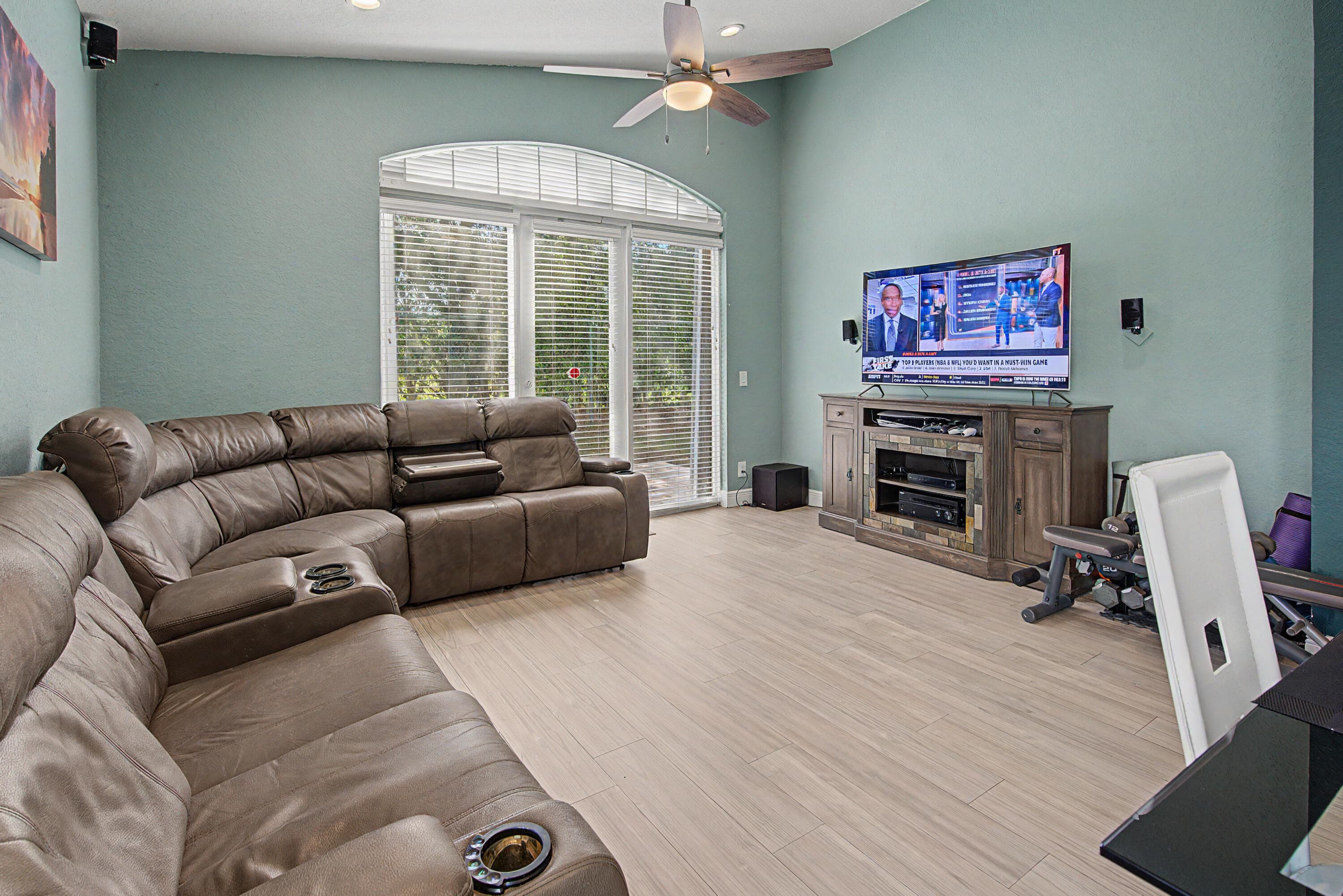 1755 NW 77th Avenue, Pembroke Pines, FL 33024 — photo 3 of 46
