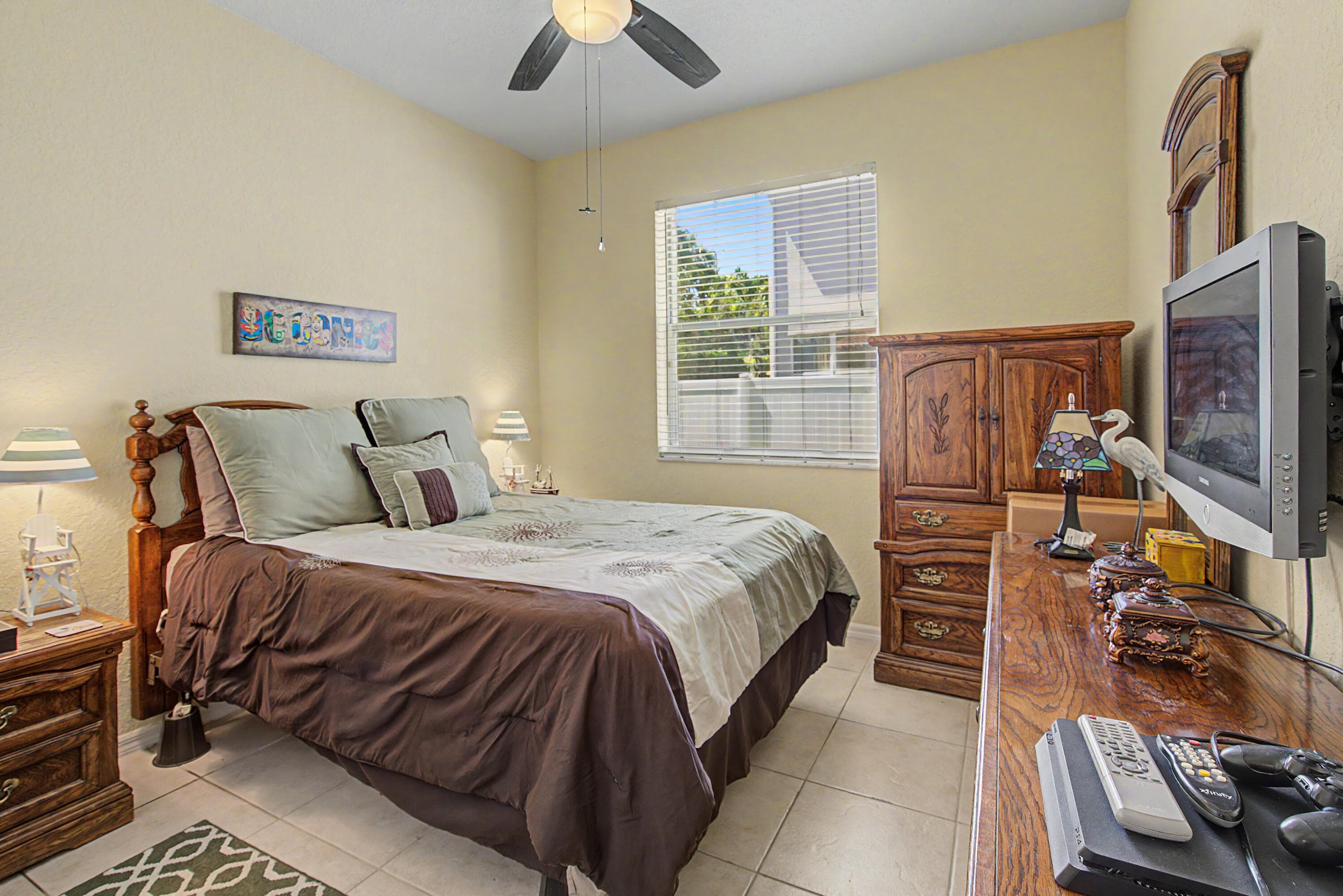 1755 NW 77th Avenue, Pembroke Pines, FL 33024 — photo 15 of 46