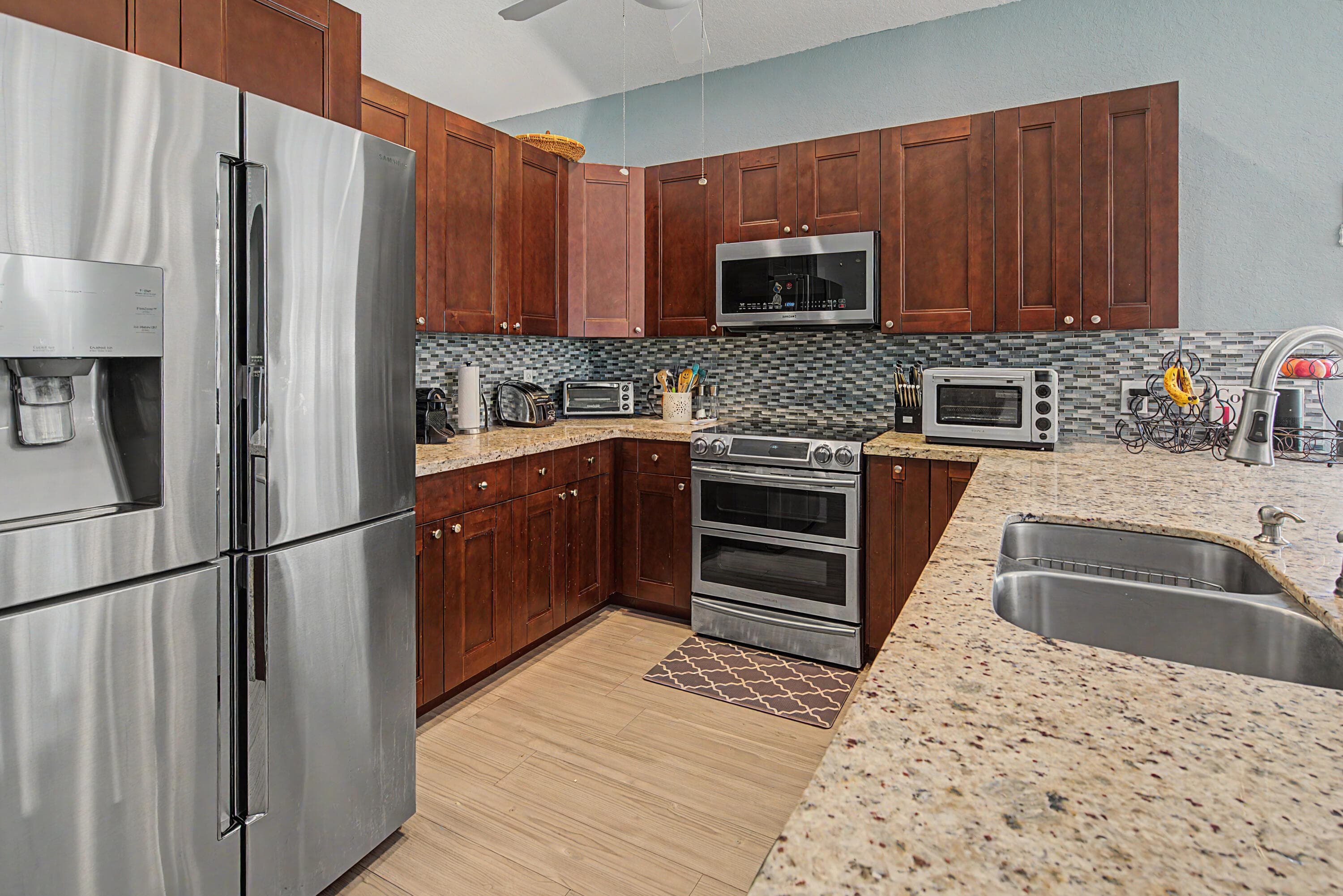 1755 NW 77th Avenue, Pembroke Pines, FL 33024 — photo 8 of 46