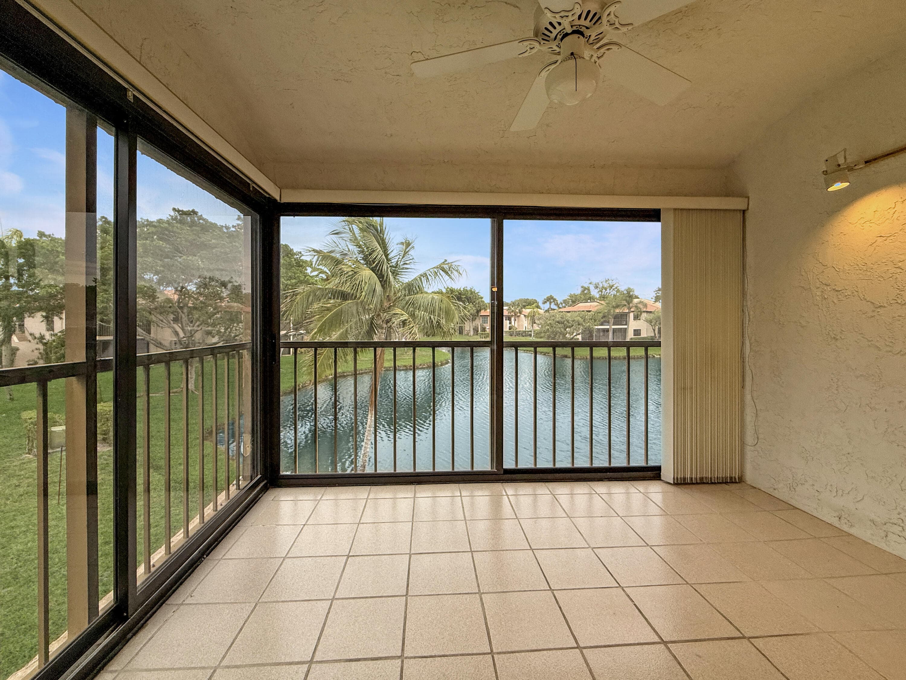9285 Vista Del Lago 36b, Boca Raton, FL 33428 — photo 2 of 16