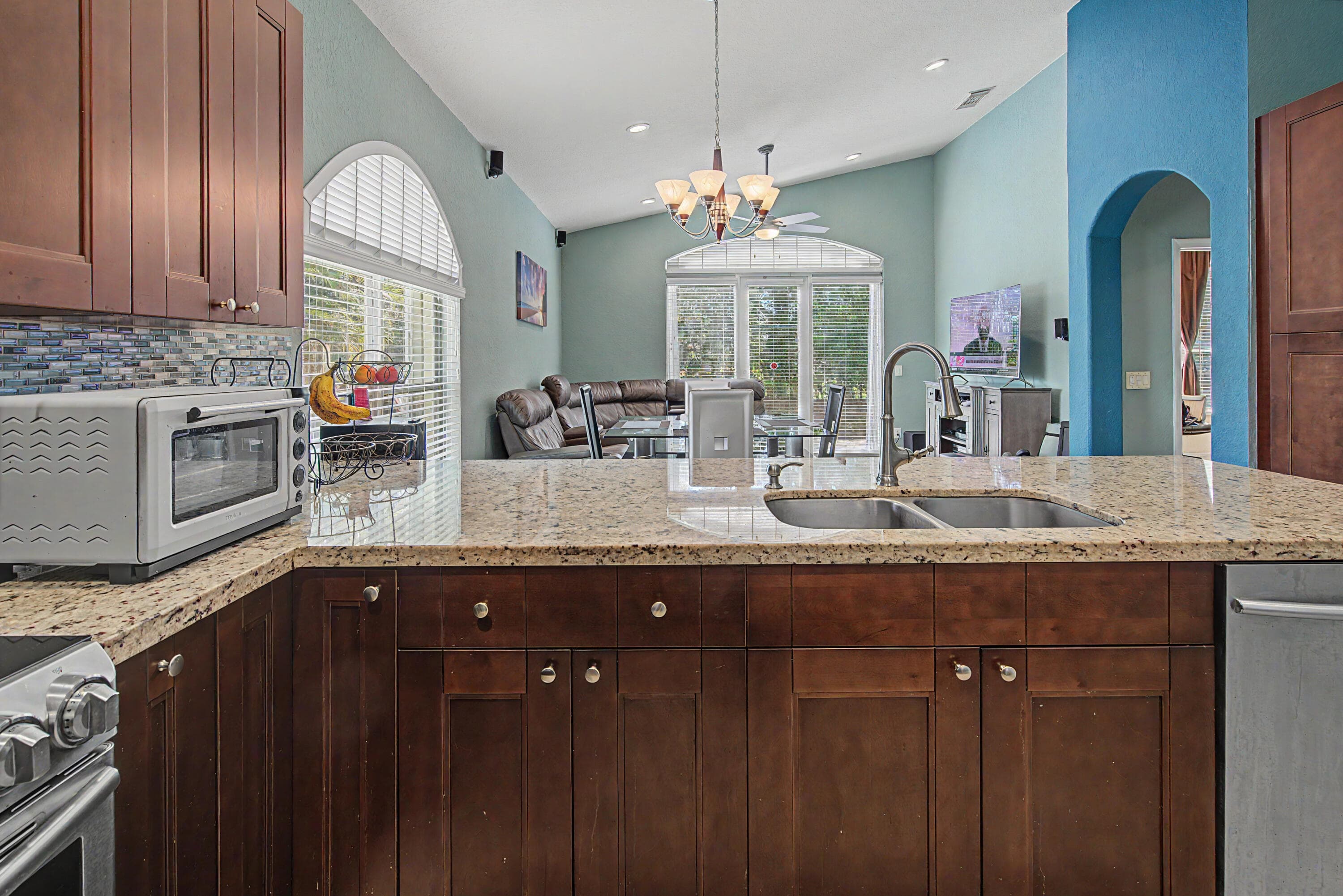 1755 NW 77th Avenue, Pembroke Pines, FL 33024 — photo 14 of 46