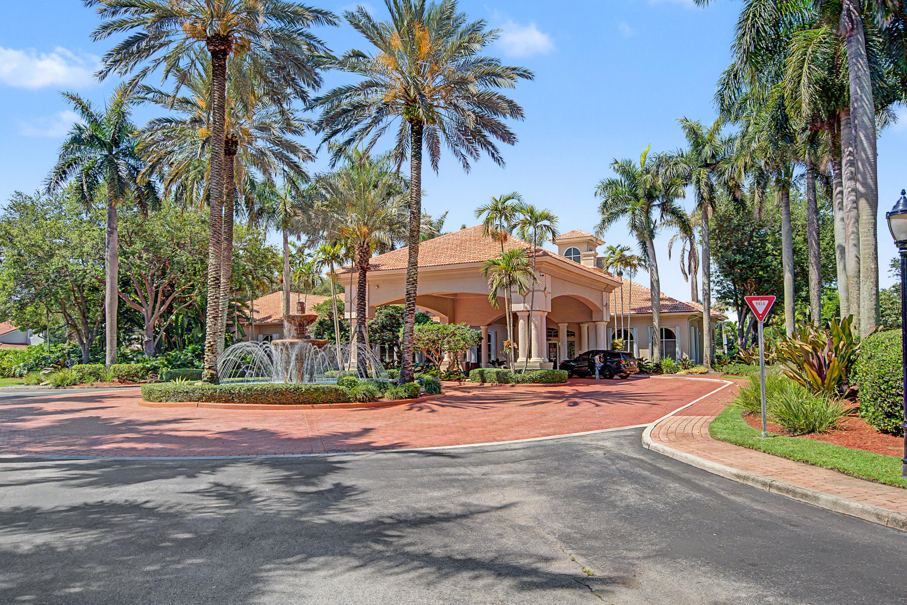 1755 NW 77th Avenue, Pembroke Pines, FL 33024 — photo 41 of 46