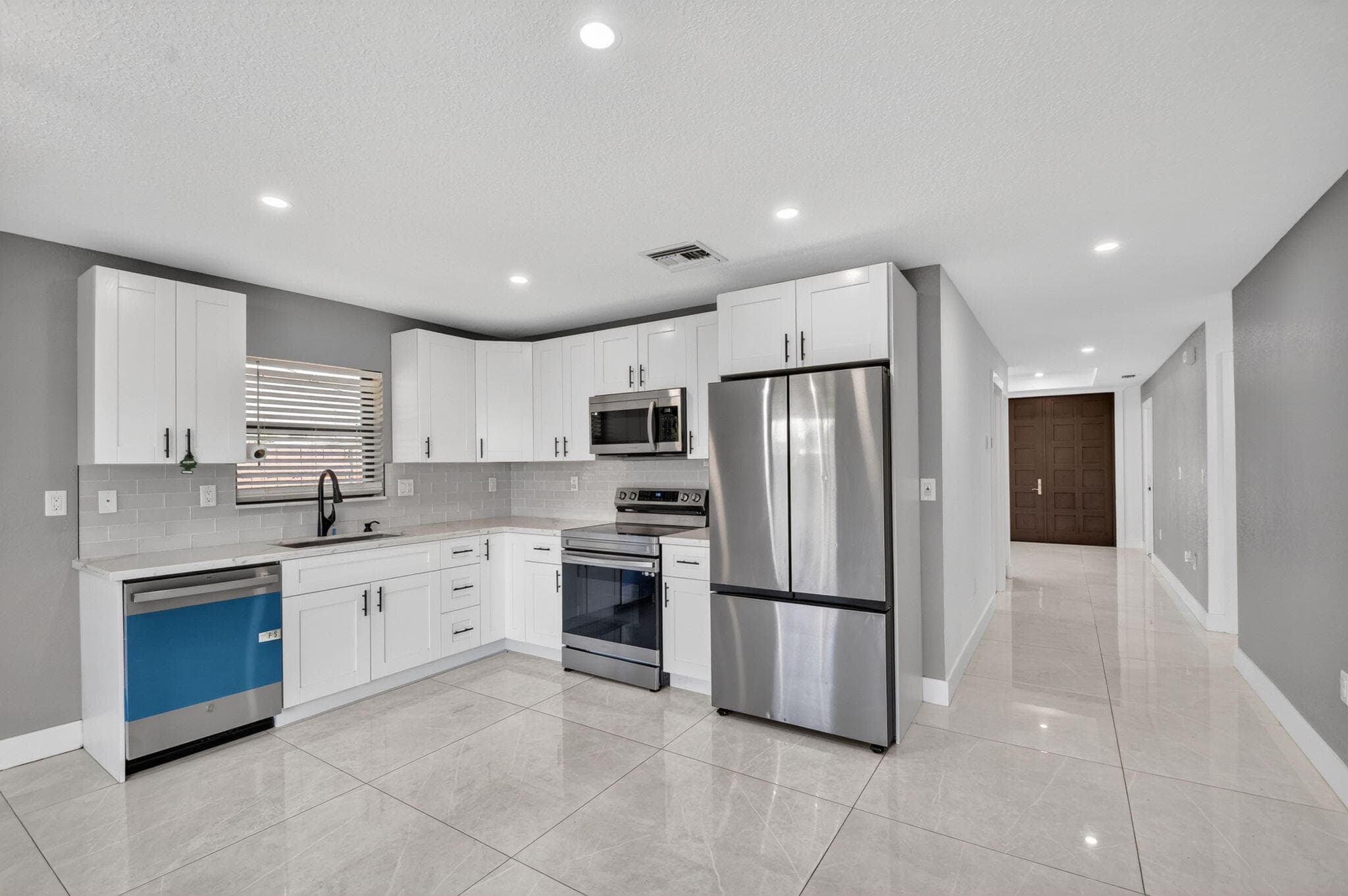 4944 Mcconnell Street, Lake Worth, FL 33463 — photo 15 of 47