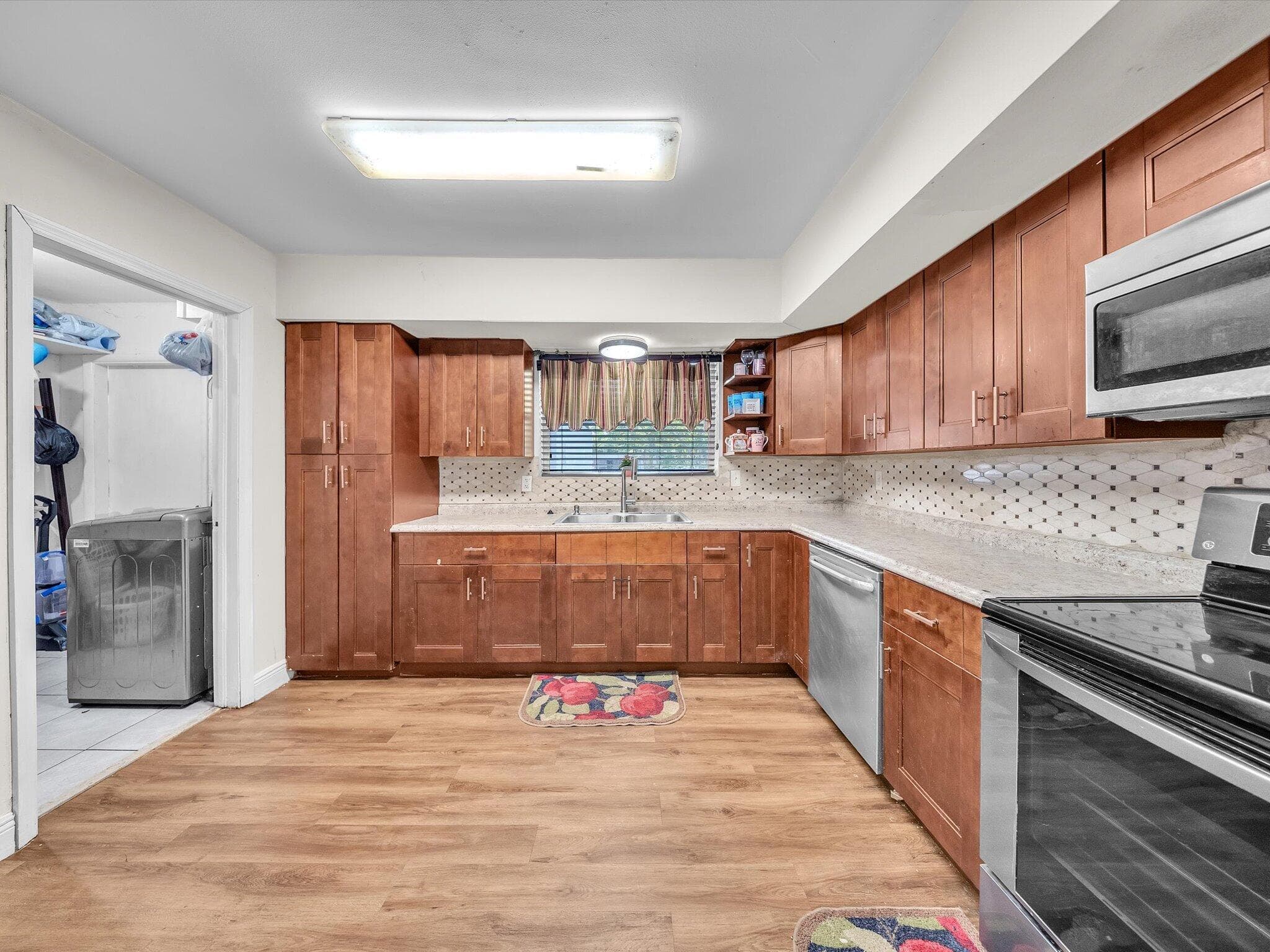 721 SW 38th Avenue, Fort Lauderdale, FL 33312 — photo 15 of 31
