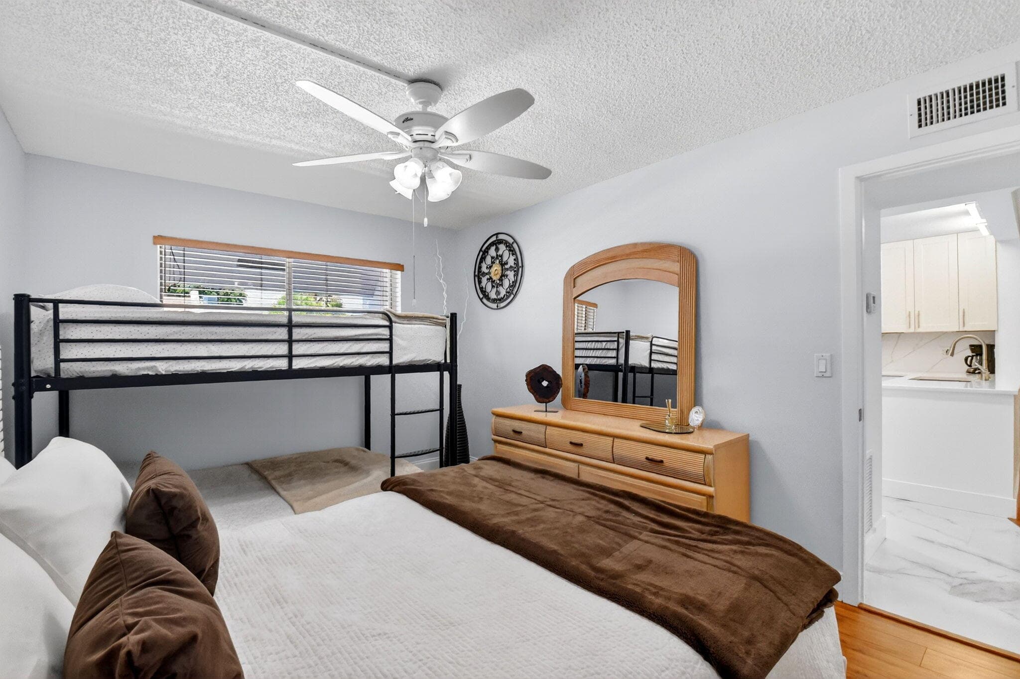 2975 SW 22nd Avenue 2010, Delray Beach, FL 33445 — photo 30 of 49