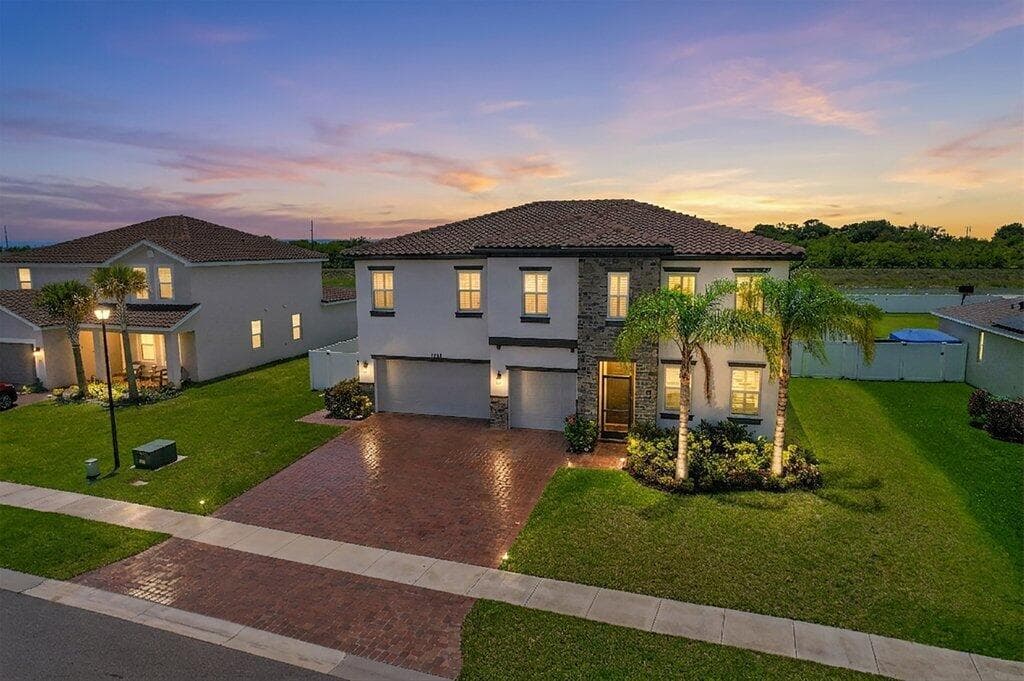 7528 NW Deysbrook Lane, Port St. Lucie, FL 34987 — photo 1 of 47