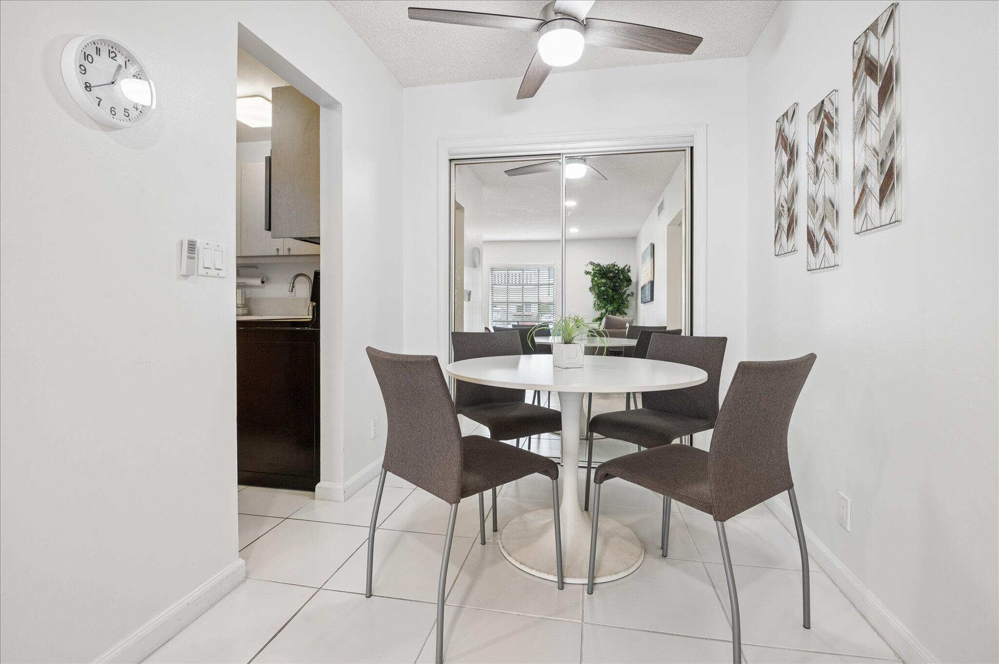 2210 NE 67th Street 1211, Fort Lauderdale, FL 33308 — photo 5 of 18