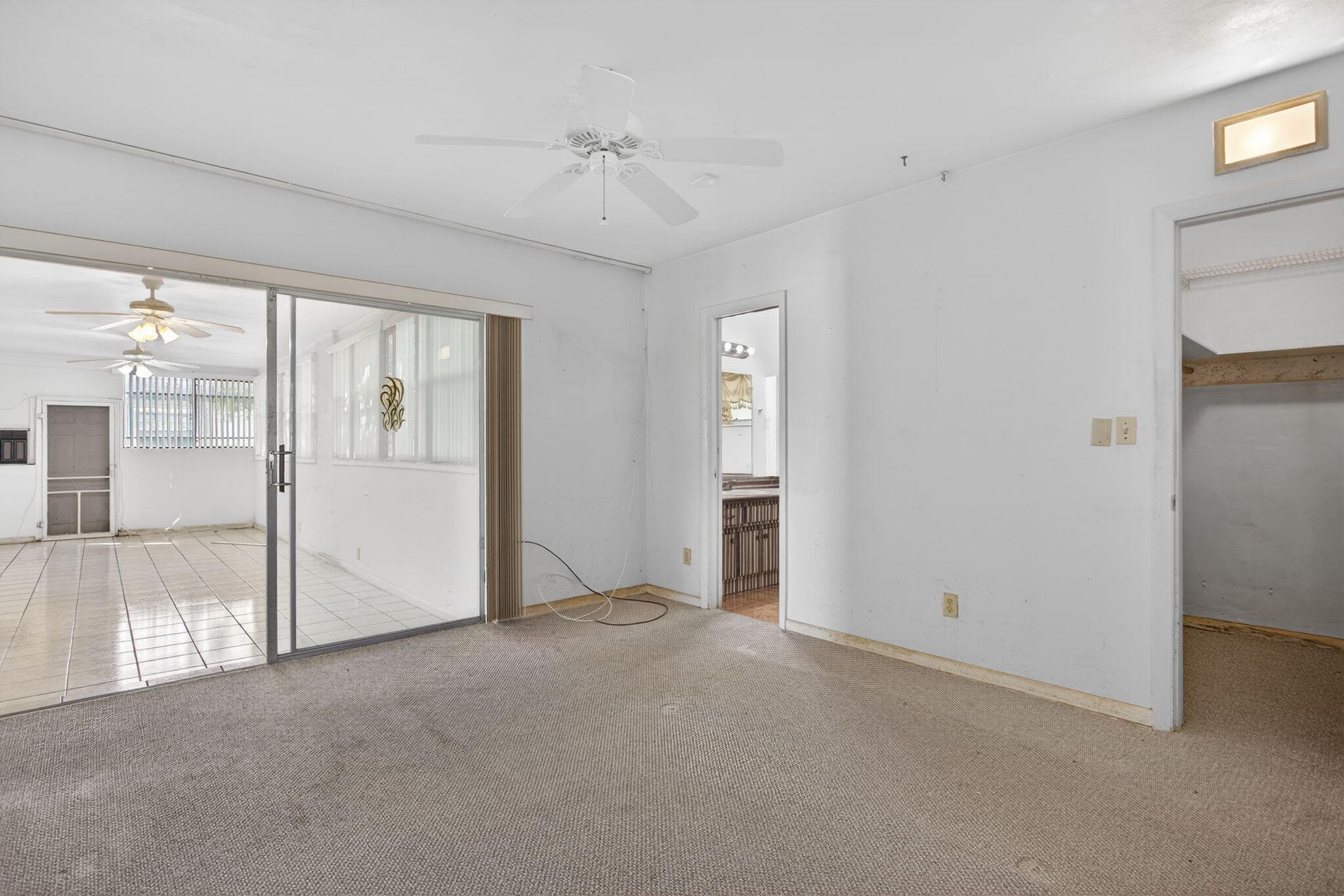 2540 NW 34th Terrace, Lauderdale Lakes, FL 33311 — photo 17 of 47