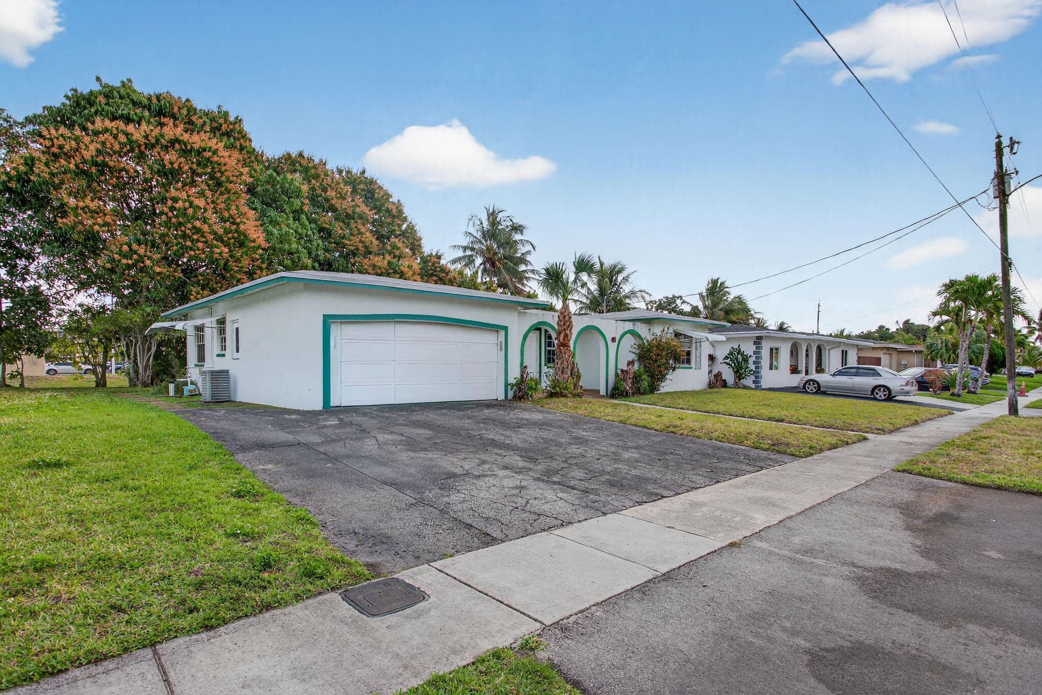 2540 NW 34th Terrace, Lauderdale Lakes, FL 33311 — photo 3 of 47