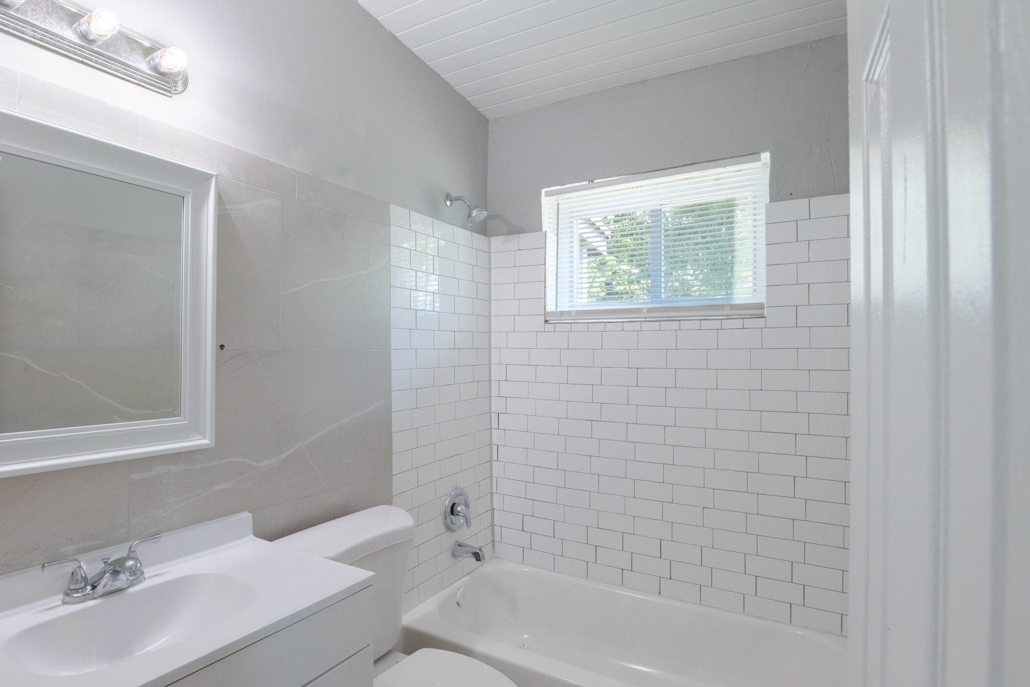 191 Tulip Tree Drive, Lake Worth, FL 33462 — photo 3 of 6