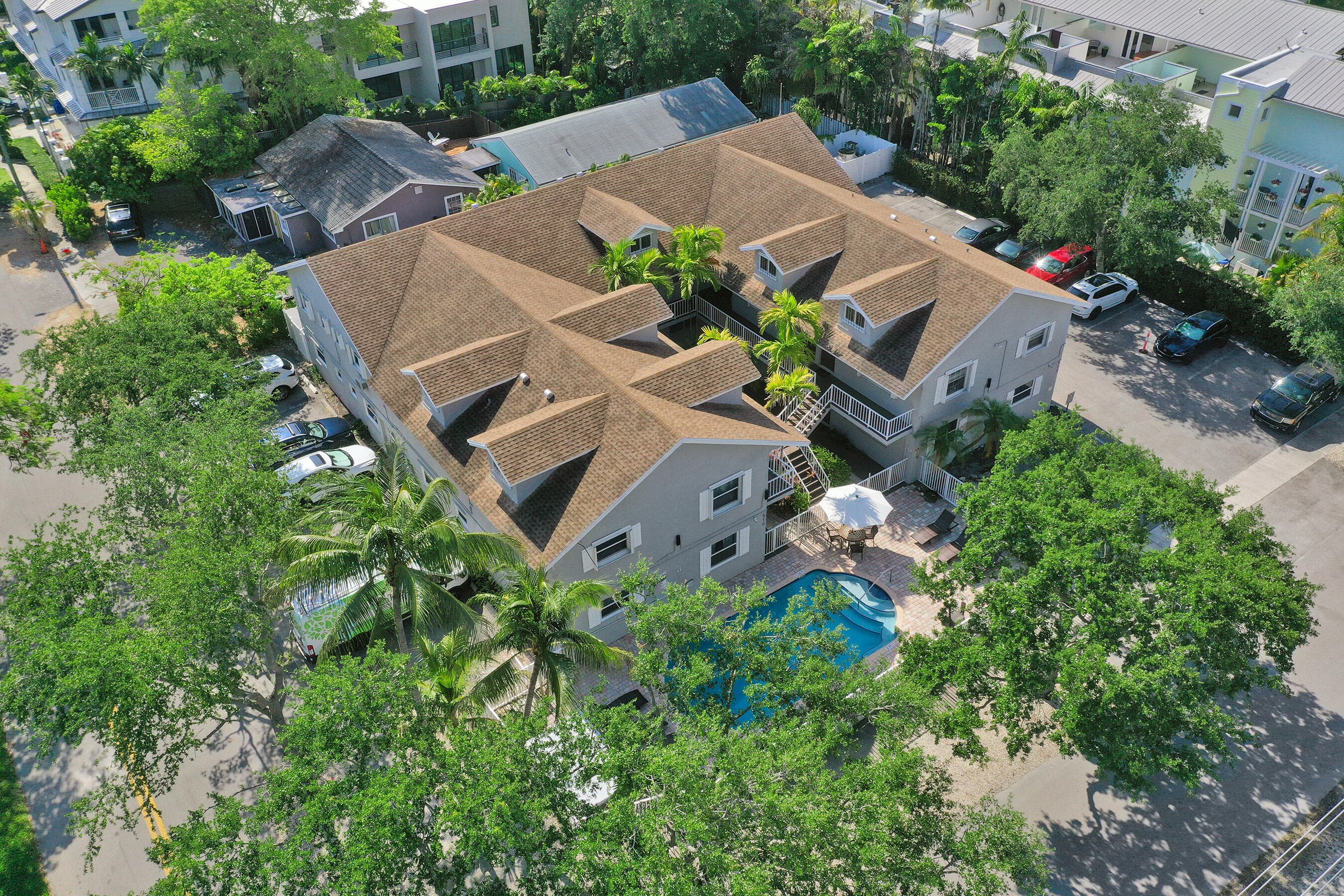 510 NE 17th Avenue 103, Fort Lauderdale, FL 33301 — photo 2 of 32