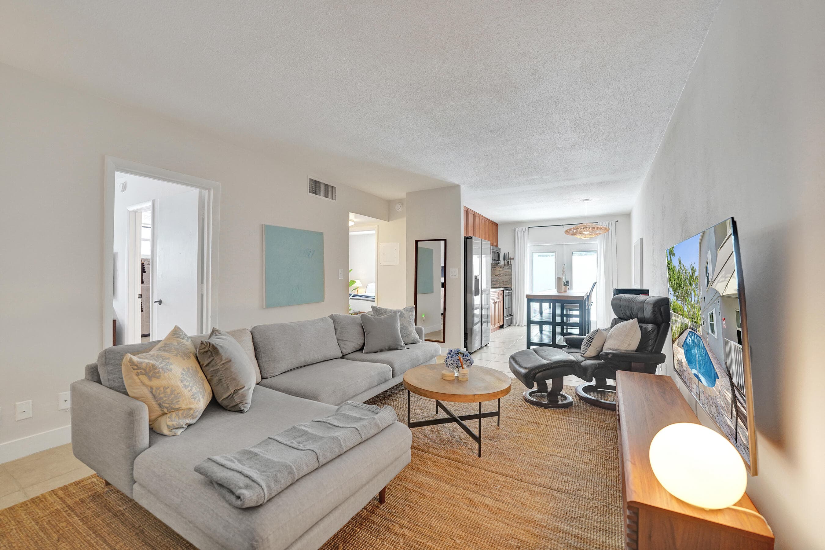 510 NE 17th Avenue 103, Fort Lauderdale, FL 33301 — photo 4 of 32