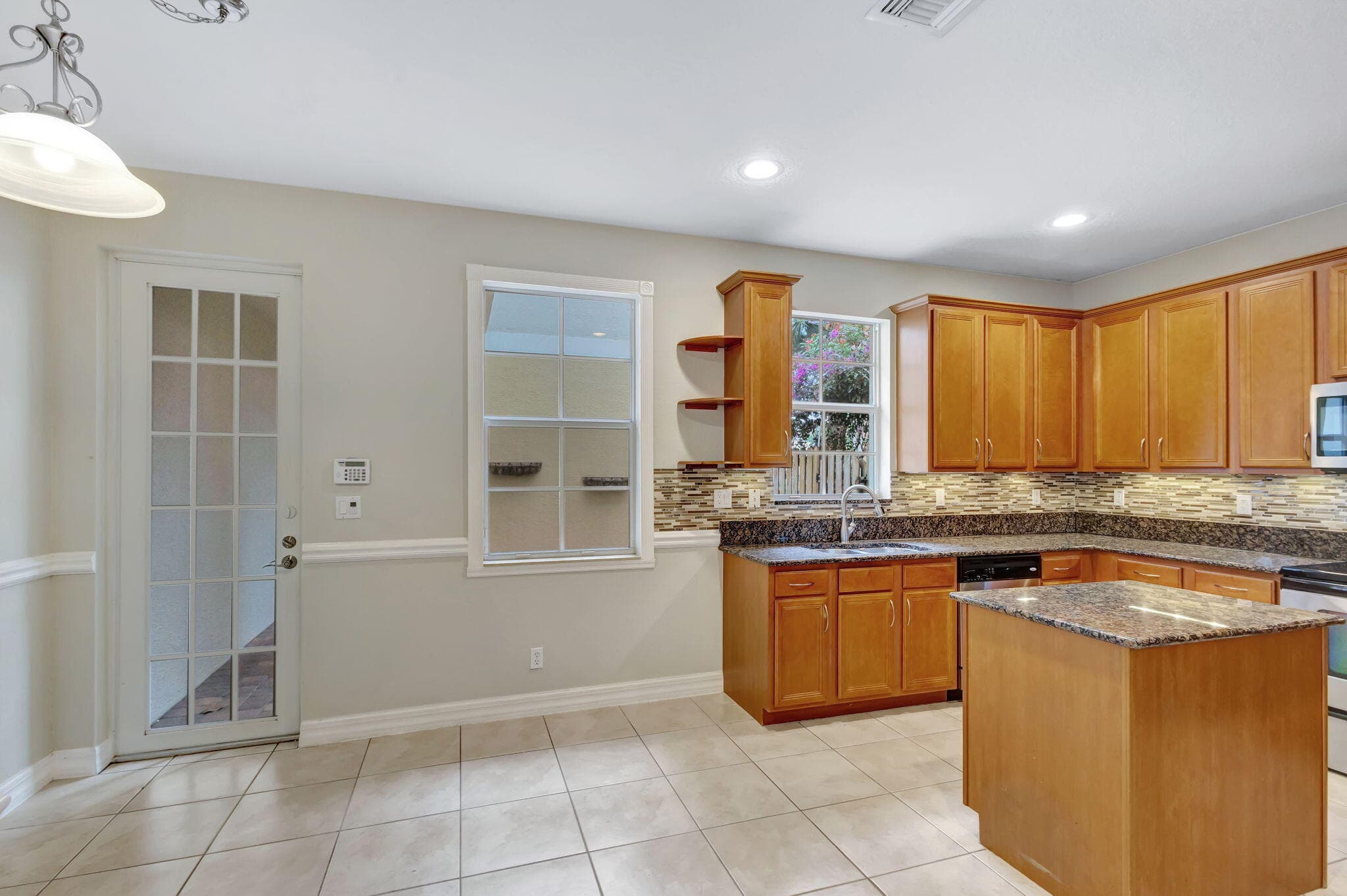 575 Dakota Drive, Jupiter, FL 33458 — photo 17 of 63