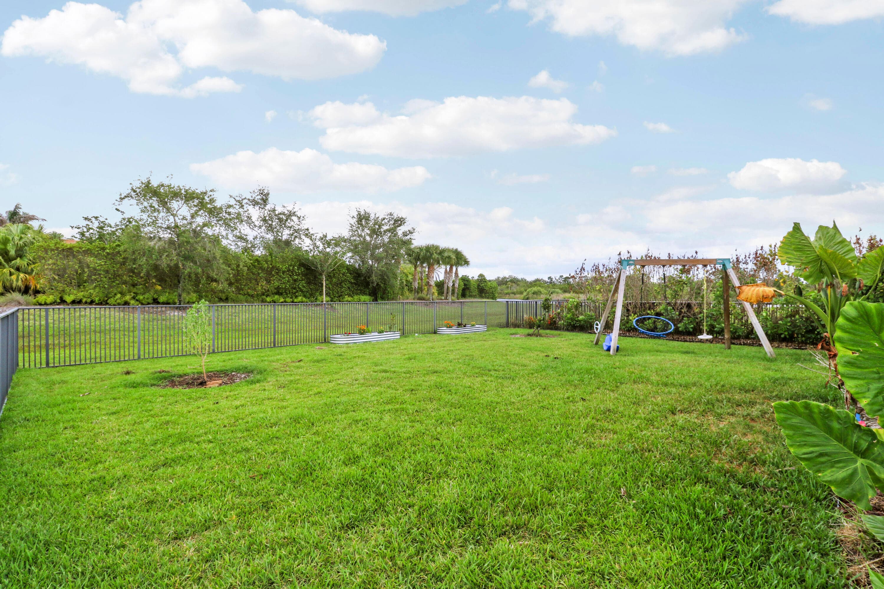 10511 SW Toren Way, Port St. Lucie, FL 34987 — photo 8 of 49