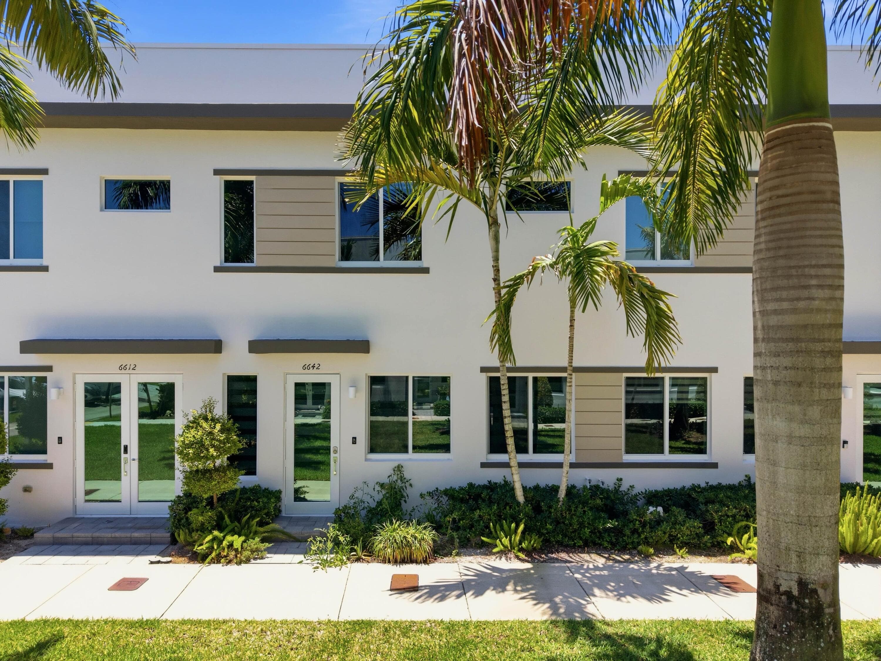 6642 NW 103rd Parkway 6642, Doral, FL 33178 — photo 2 of 64