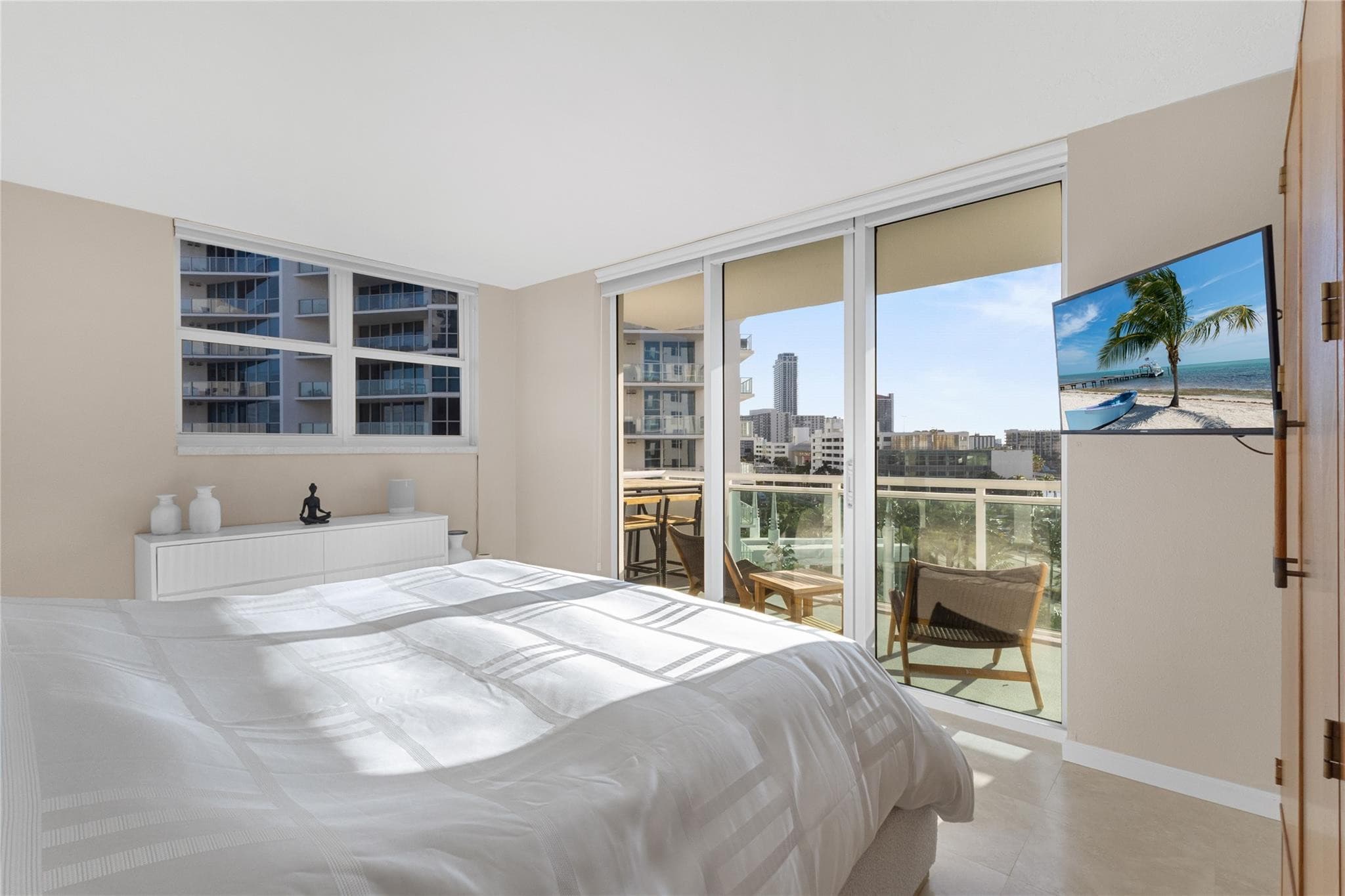 3001 S Ocean Drive 727, Hollywood, FL 33019 — photo 12 of 36