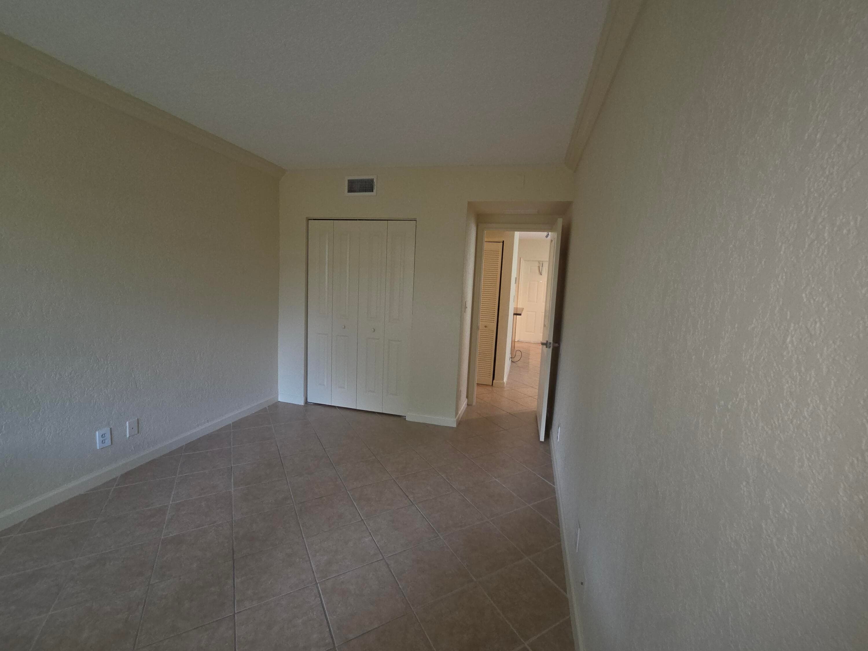 2660 NE 8th Avenue Unit 219, Wilton Manors, FL 33334 — photo 13 of 21