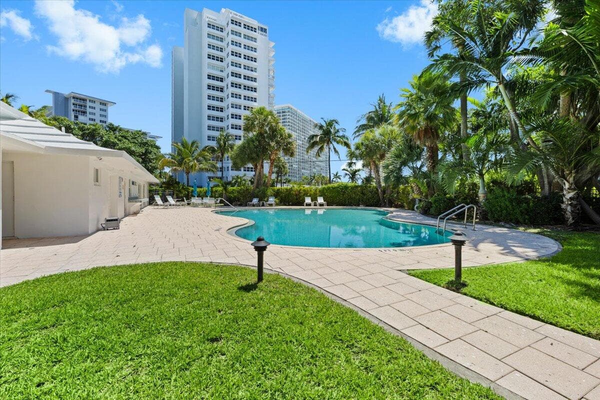 2611 SE 21 Street, Fort Lauderdale, FL 33316 — photo 41 of 46
