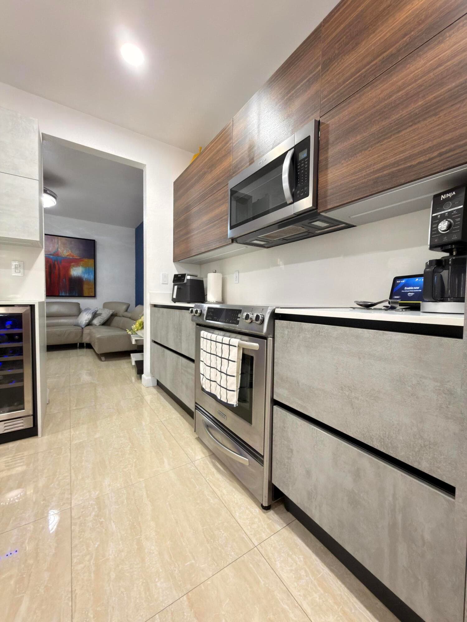 7407 NW 108th Path, Doral, FL 33178 — photo 12 of 42