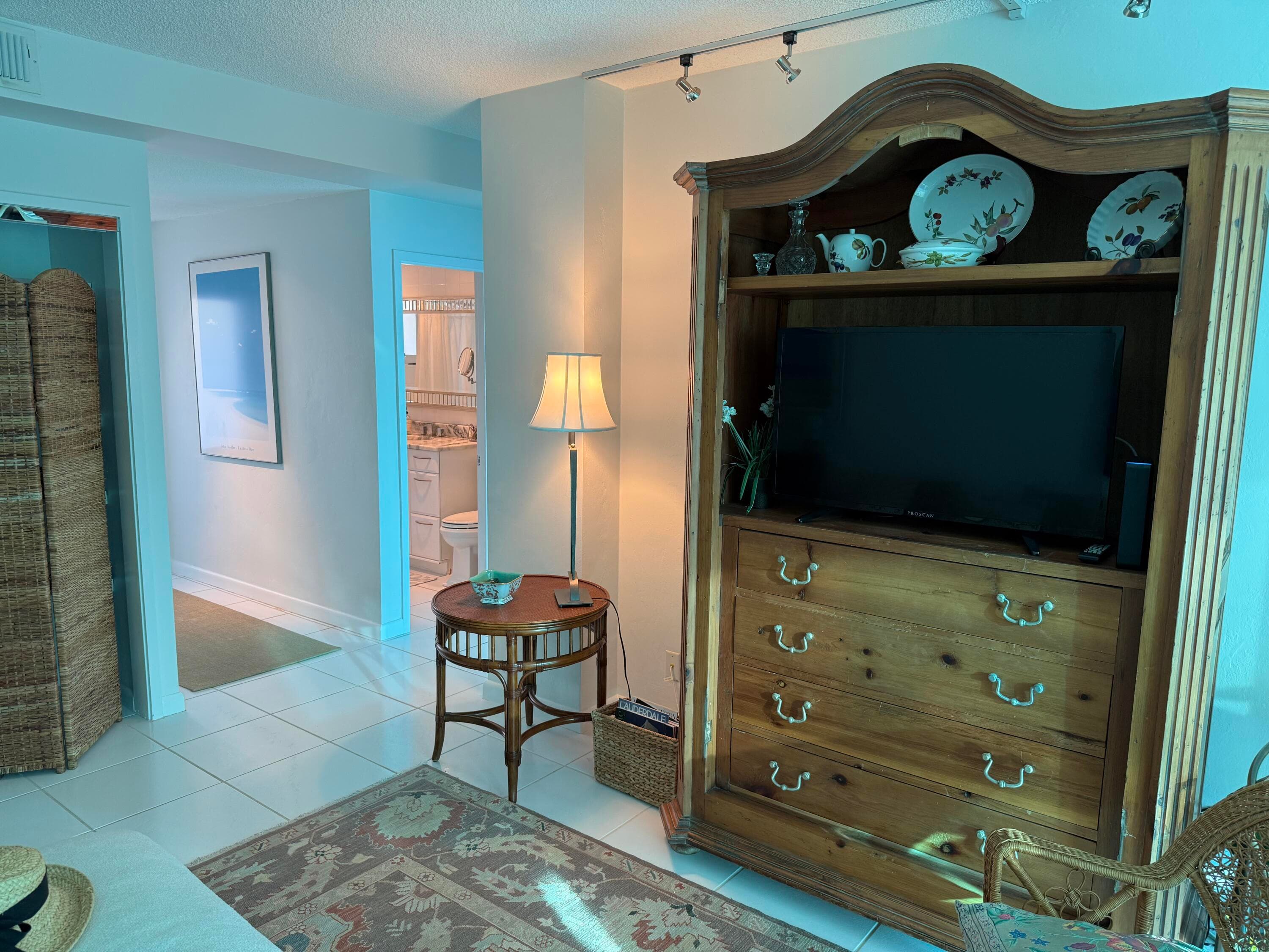 2840 N Ocean Boulevard 507, Fort Lauderdale, FL 33308 — photo 8 of 40