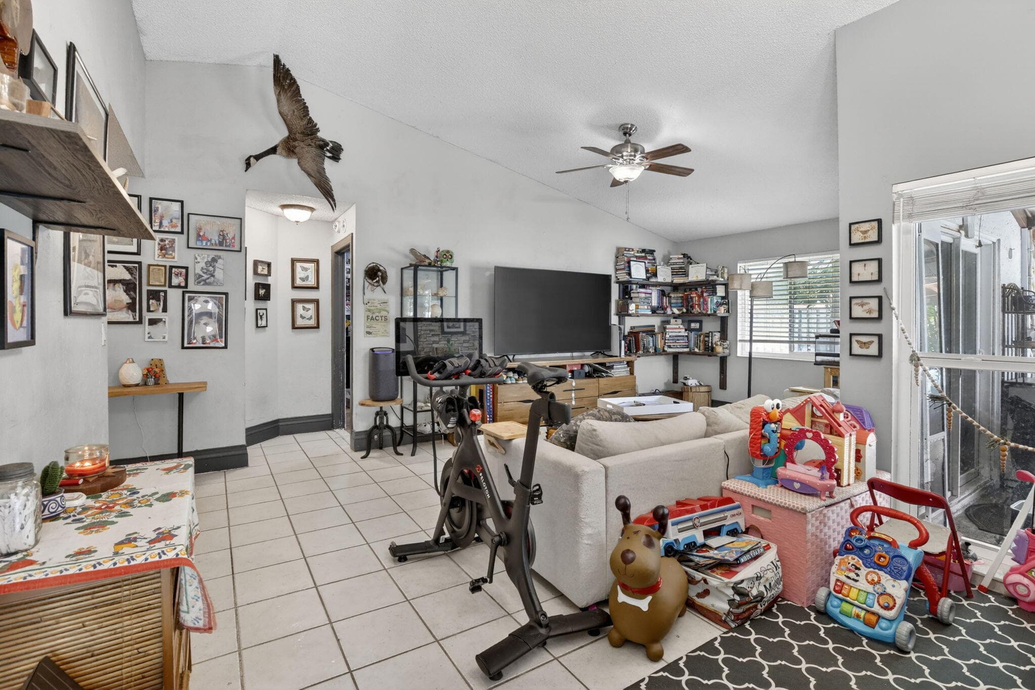 13970 Oaklawn Place, Davie, FL 33325 — photo 13 of 53