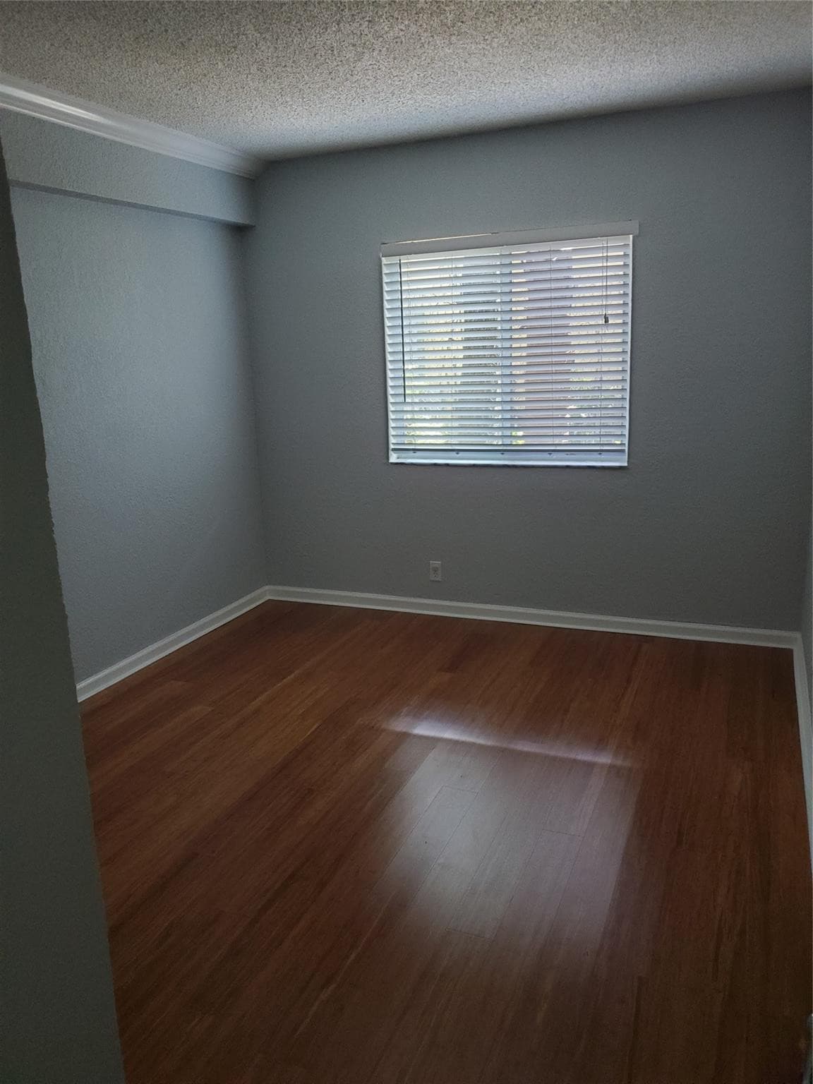 2660 NE 8th Avenue 302, Wilton Manors, FL 33334 — photo 11 of 19