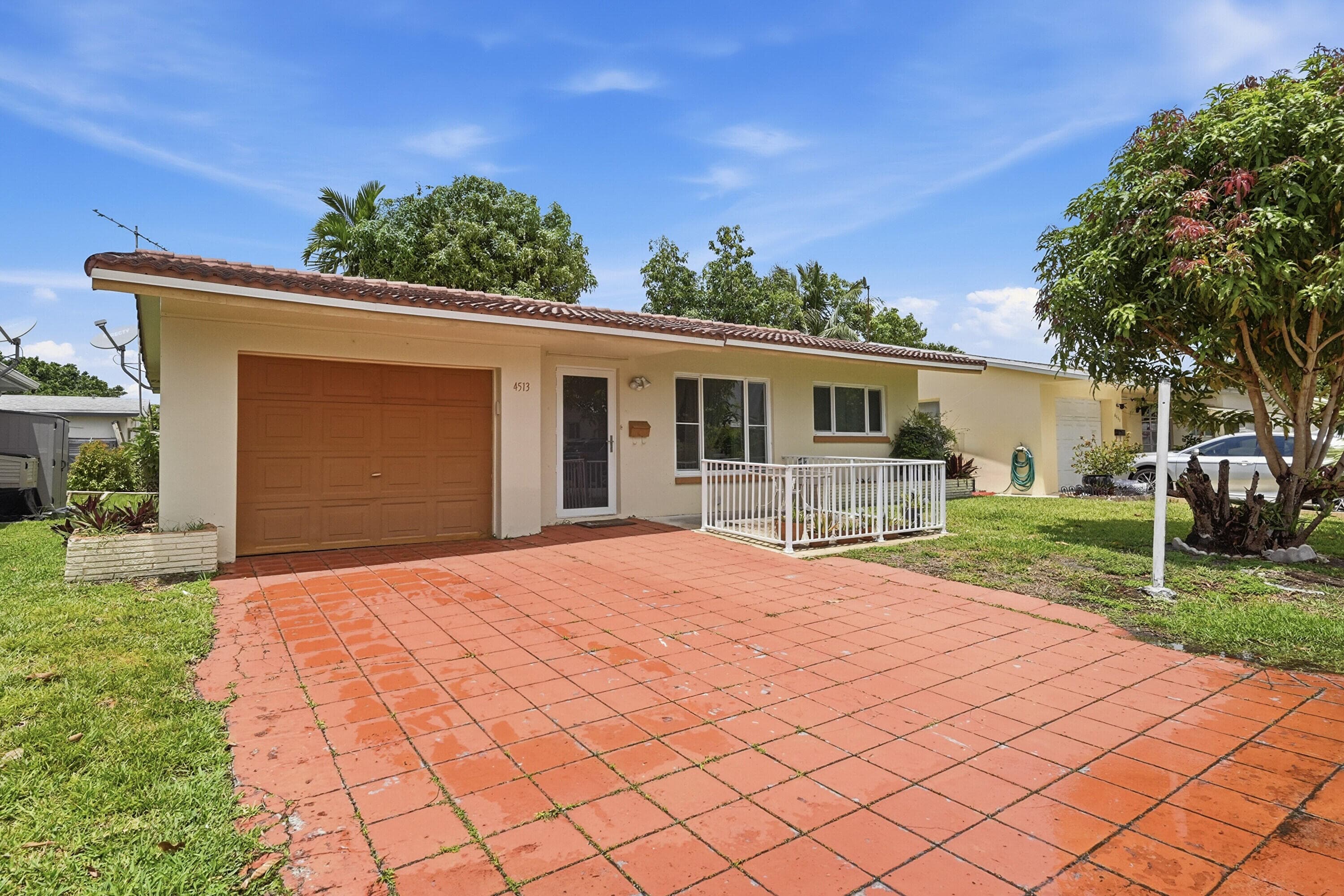 4513 NW 49th Street, Tamarac, FL 33319 — photo 3 of 26