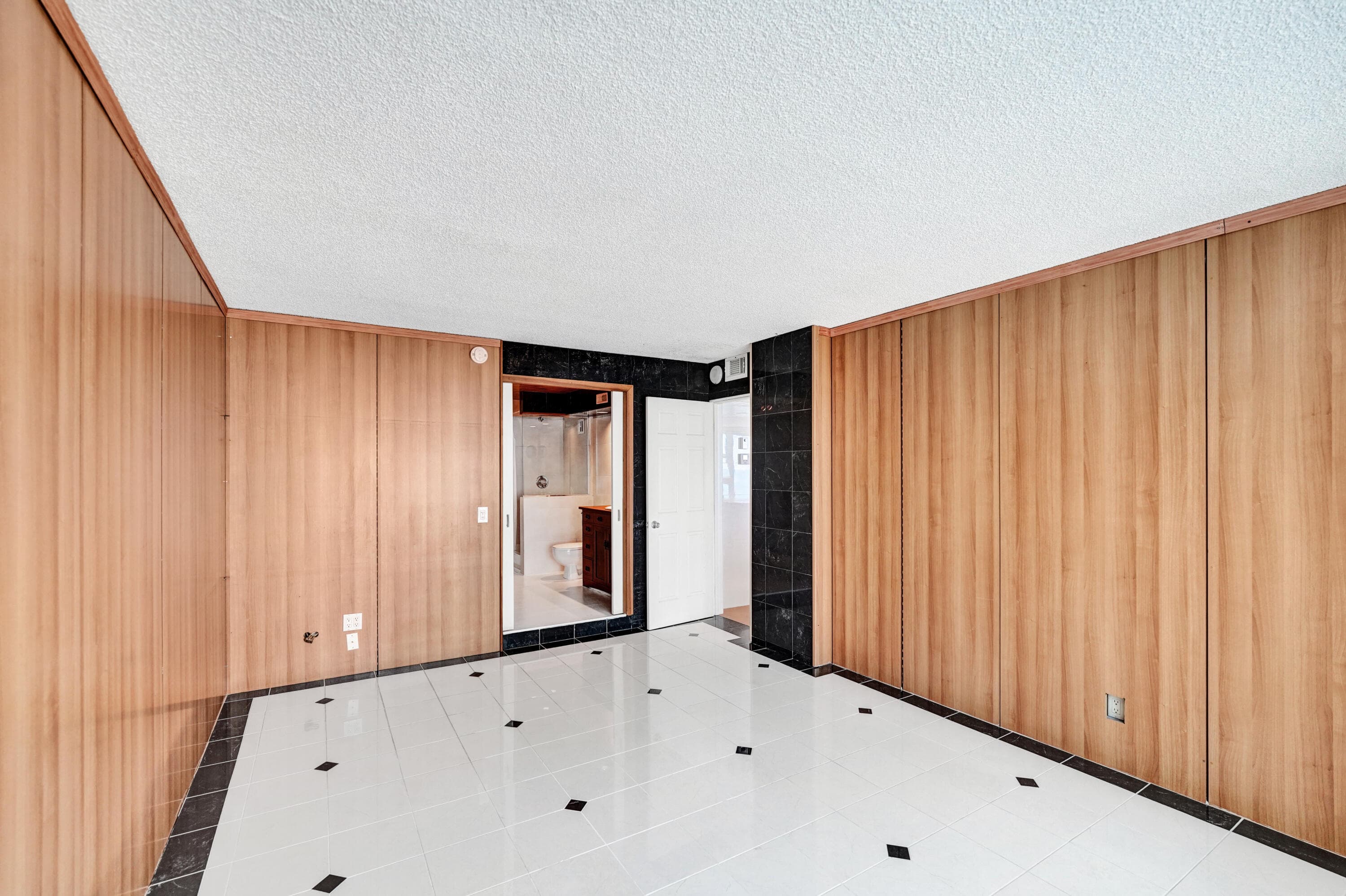 1620 S Ocean Boulevard 14-d, Lauderdale-By-The-Sea, FL 33062 — photo 17 of 43