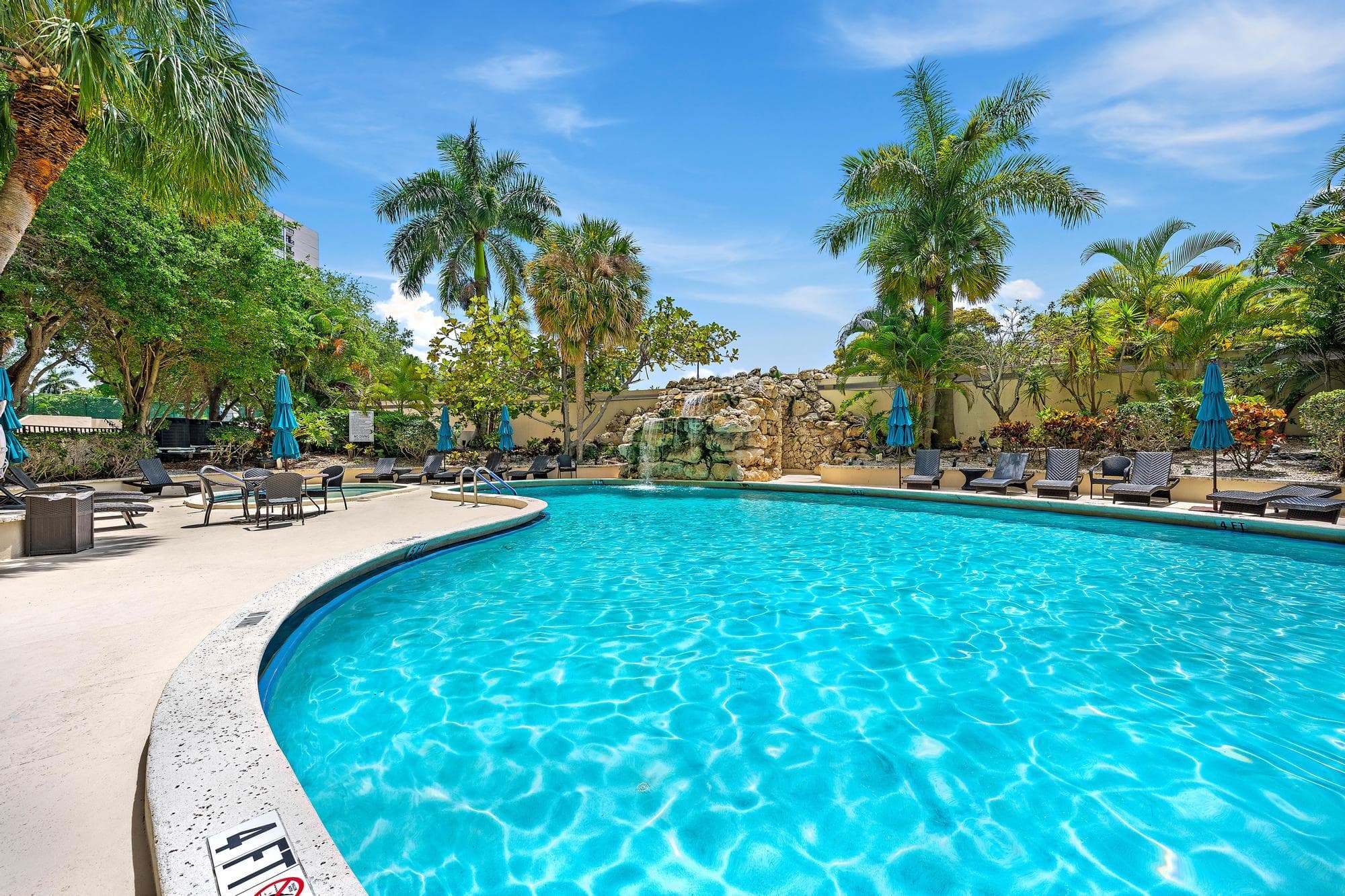 2450 Presidential Way 505, West Palm Beach, FL 33401 — photo 36 of 58
