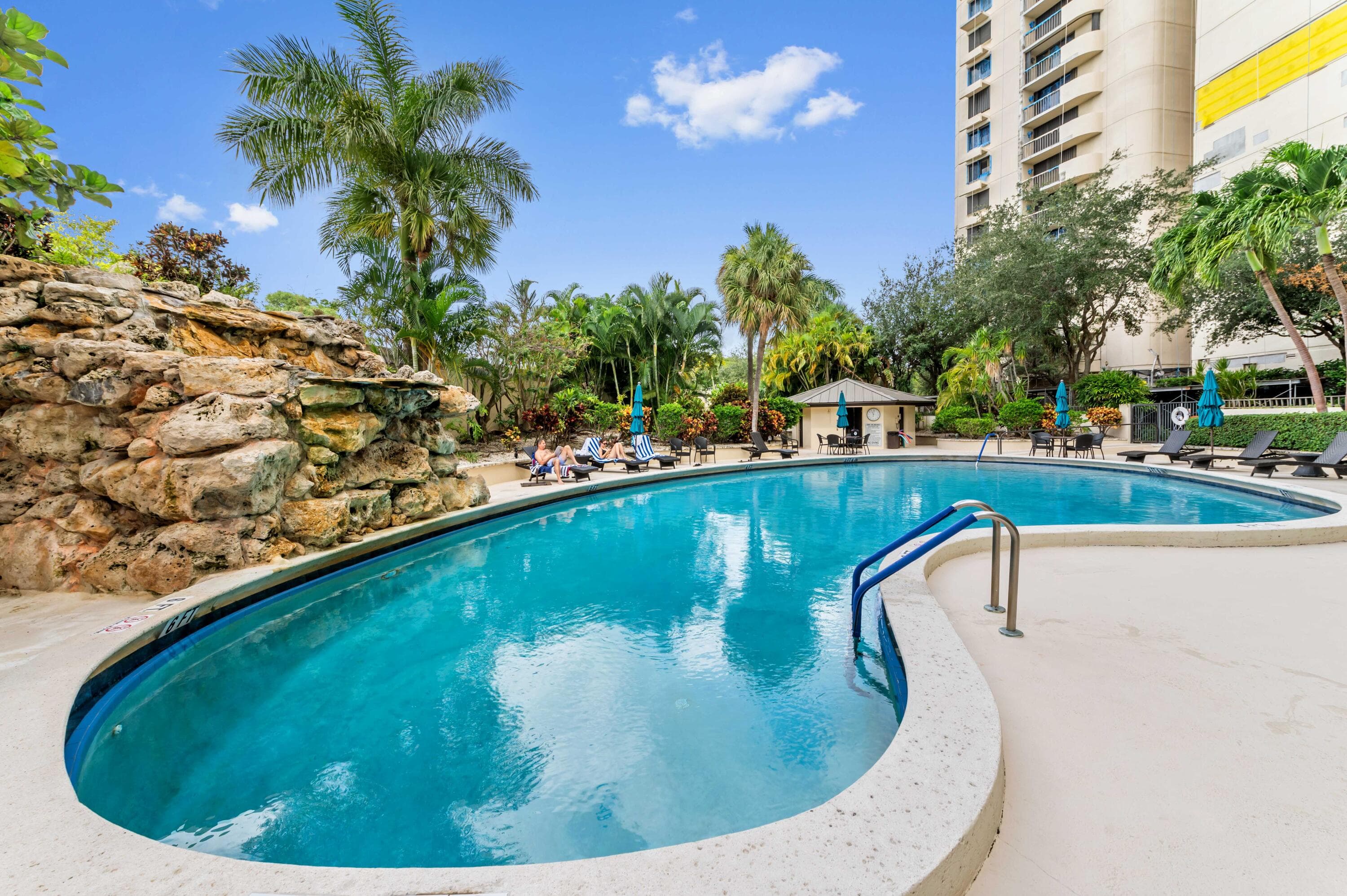 2450 Presidential Way 505, West Palm Beach, FL 33401 — photo 37 of 58